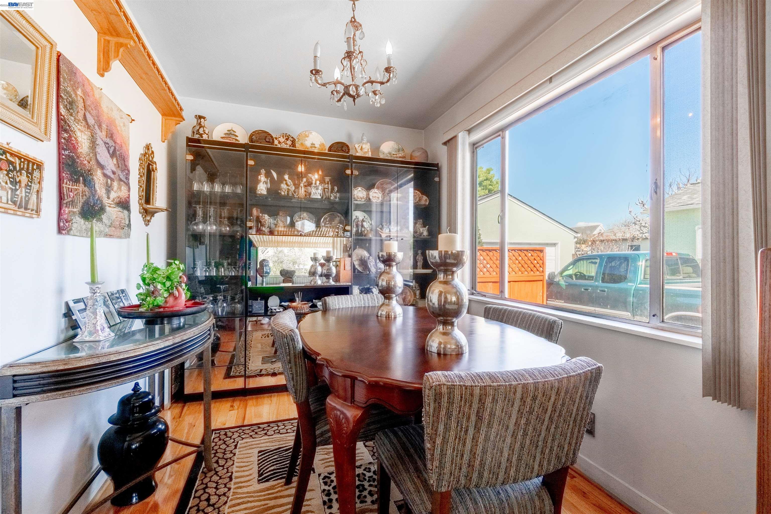 Detail Gallery Image 7 of 31 For 308 Elsie Ave, San Leandro,  CA 94577 - 3 Beds | 1/1 Baths