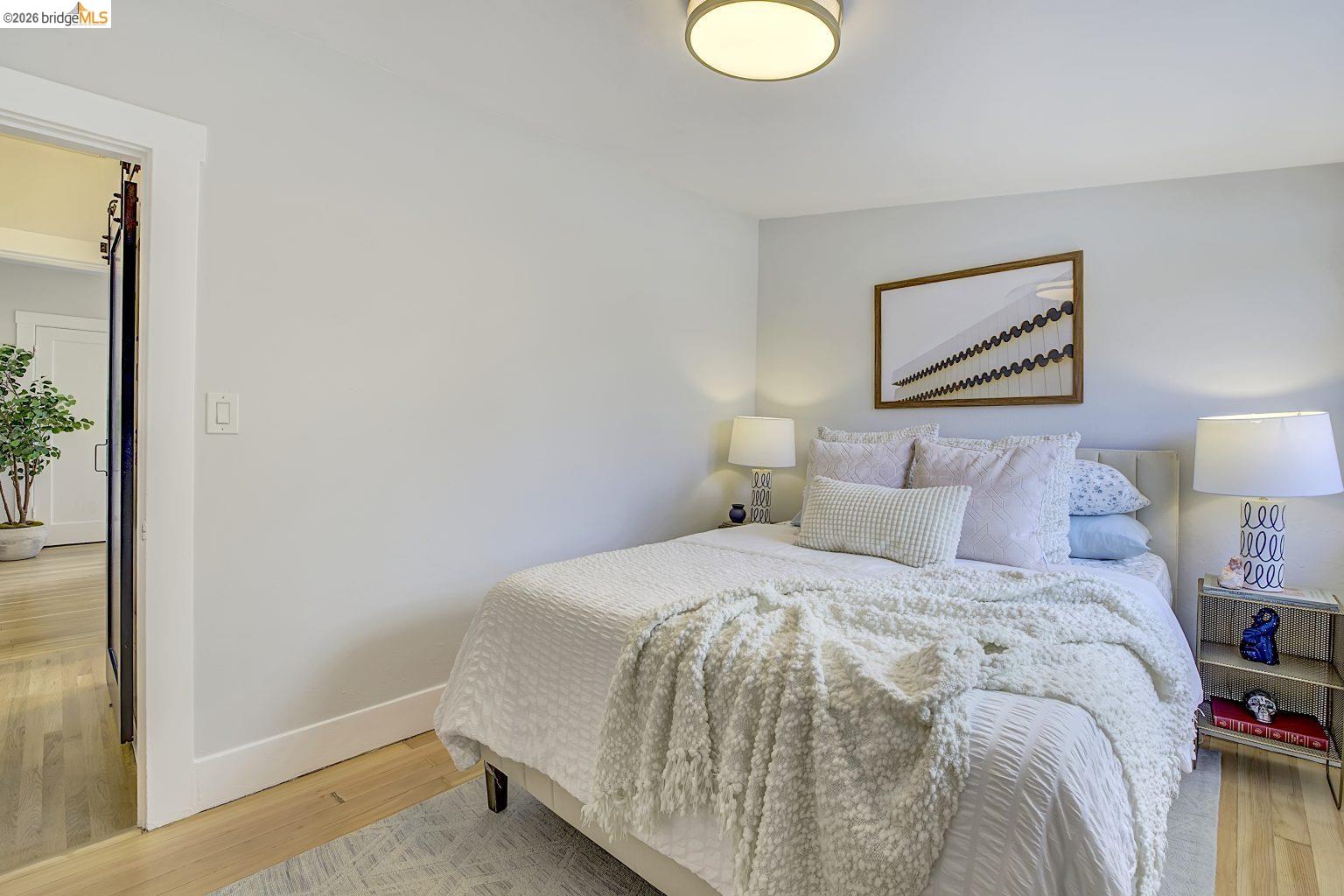 Detail Gallery Image 22 of 51 For 3929 Ruby St, Oakland,  CA 94609 - 4 Beds | 2 Baths