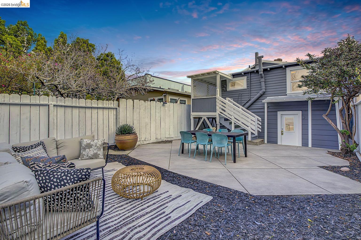 Detail Gallery Image 46 of 51 For 3929 Ruby St, Oakland,  CA 94609 - 4 Beds | 2 Baths