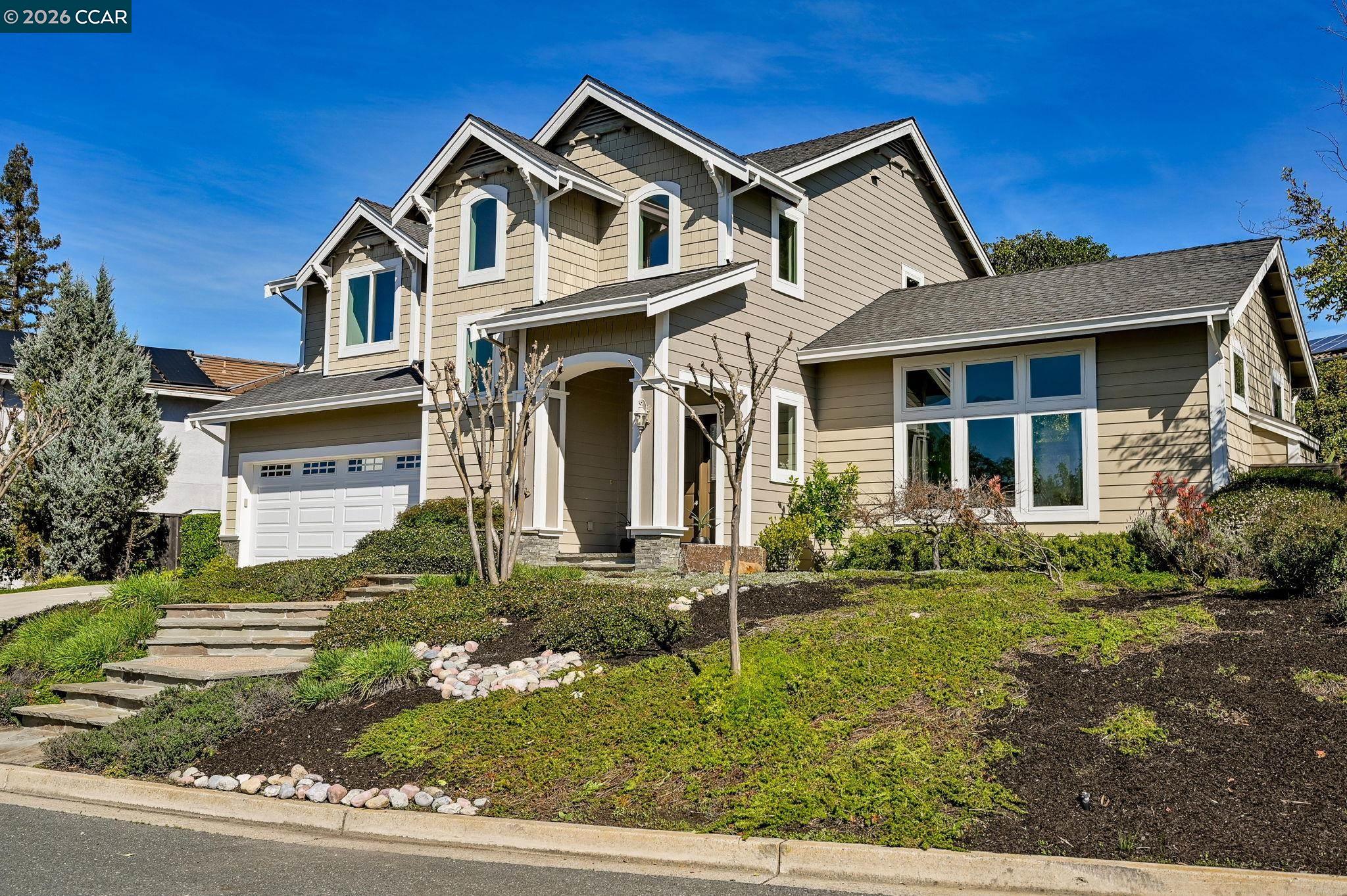 Detail Gallery Image 2 of 49 For 12 Paddock Ct, Pleasant Hill,  CA 94523 - 4 Beds | 3 Baths