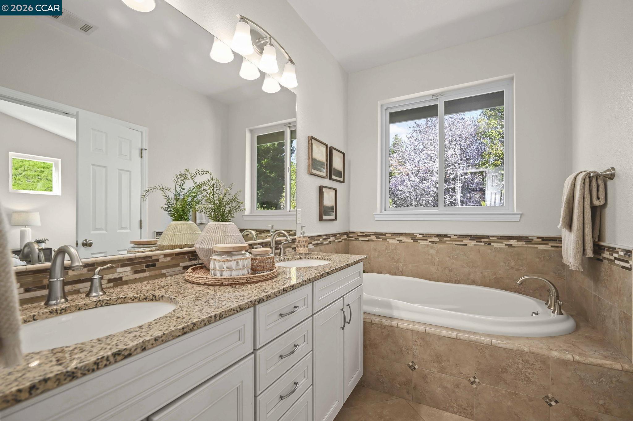 Detail Gallery Image 26 of 49 For 12 Paddock Ct, Pleasant Hill,  CA 94523 - 4 Beds | 3 Baths