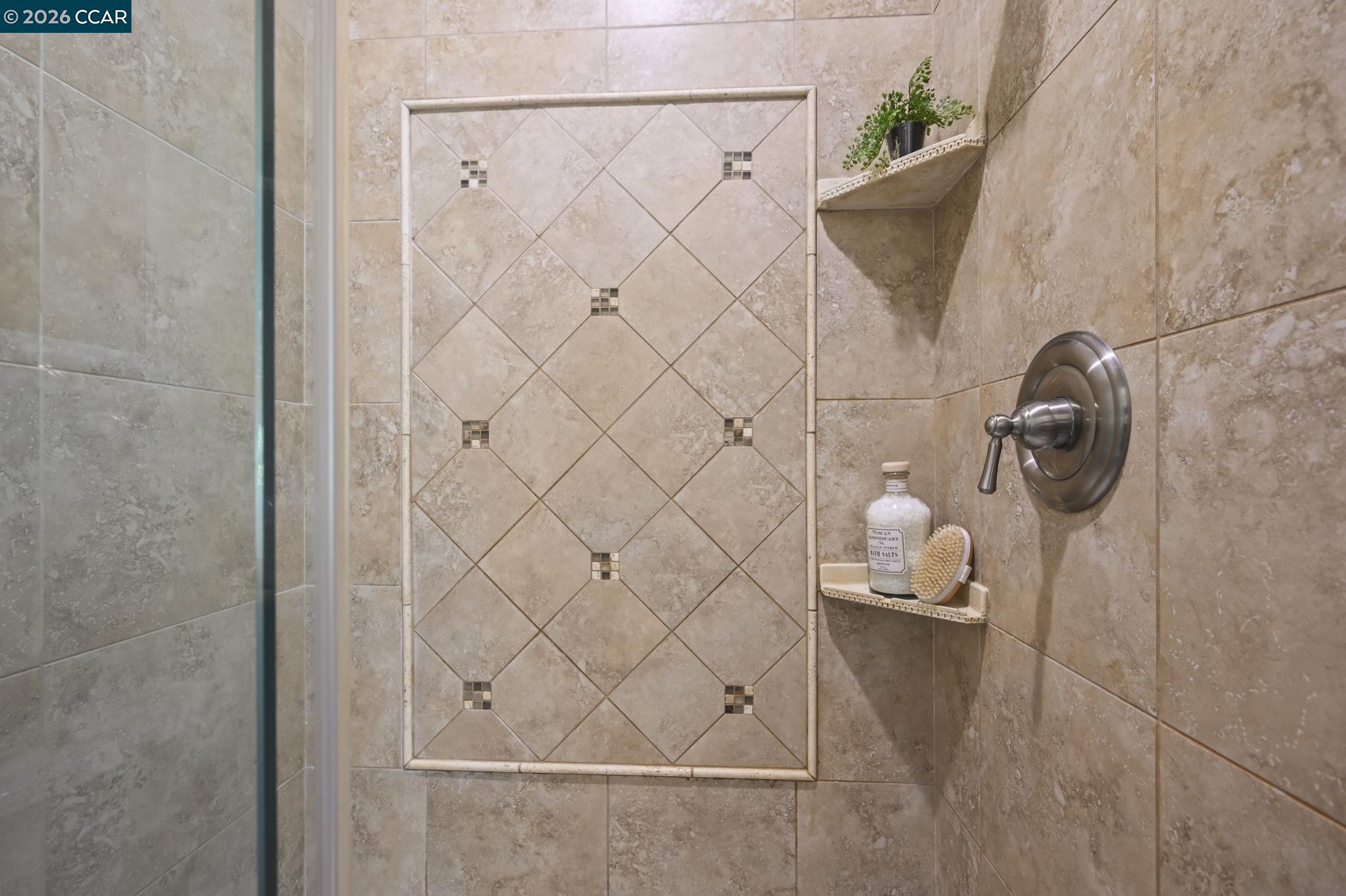 Detail Gallery Image 27 of 49 For 12 Paddock Ct, Pleasant Hill,  CA 94523 - 4 Beds | 3 Baths