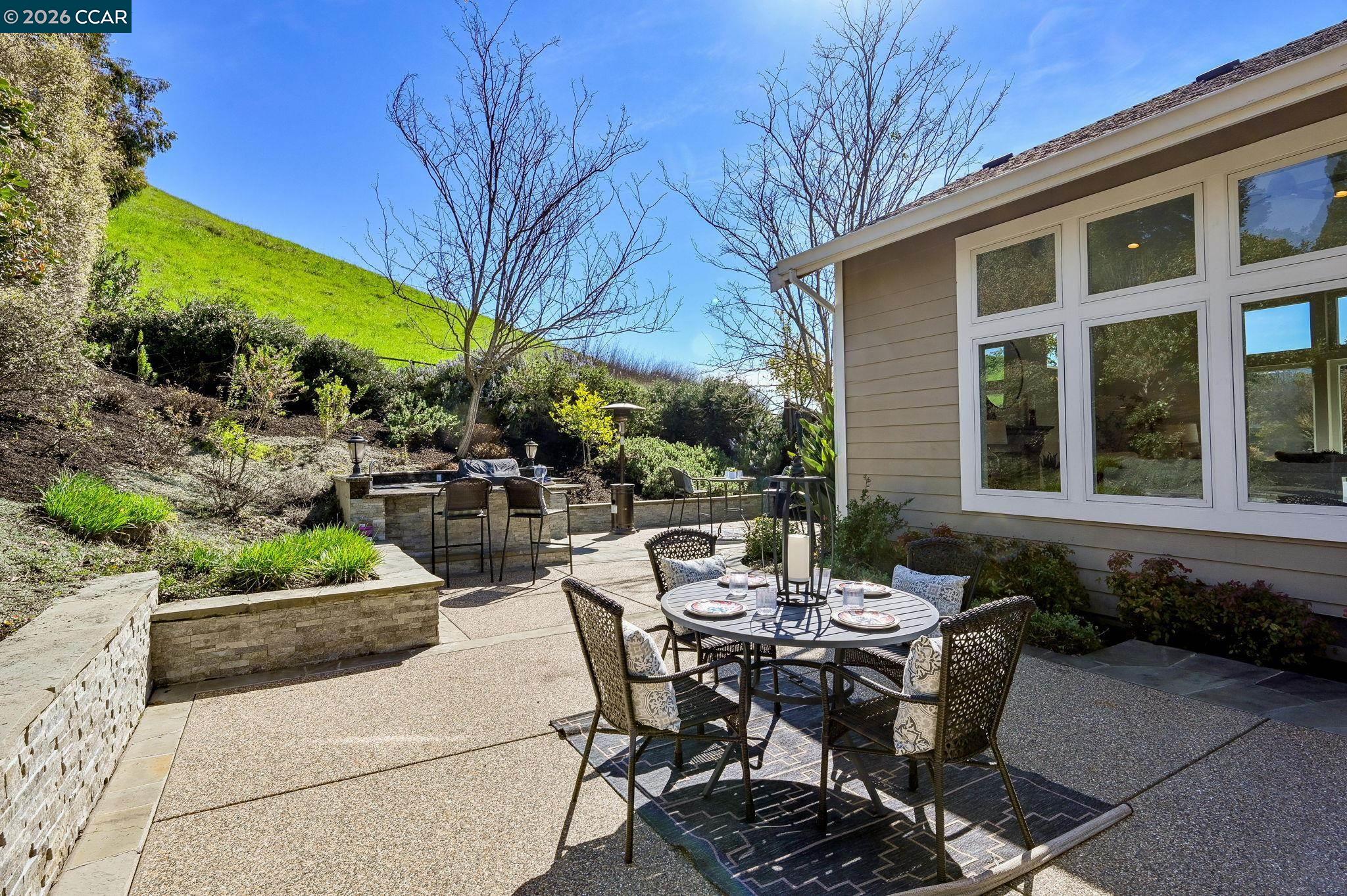 Detail Gallery Image 31 of 49 For 12 Paddock Ct, Pleasant Hill,  CA 94523 - 4 Beds | 3 Baths