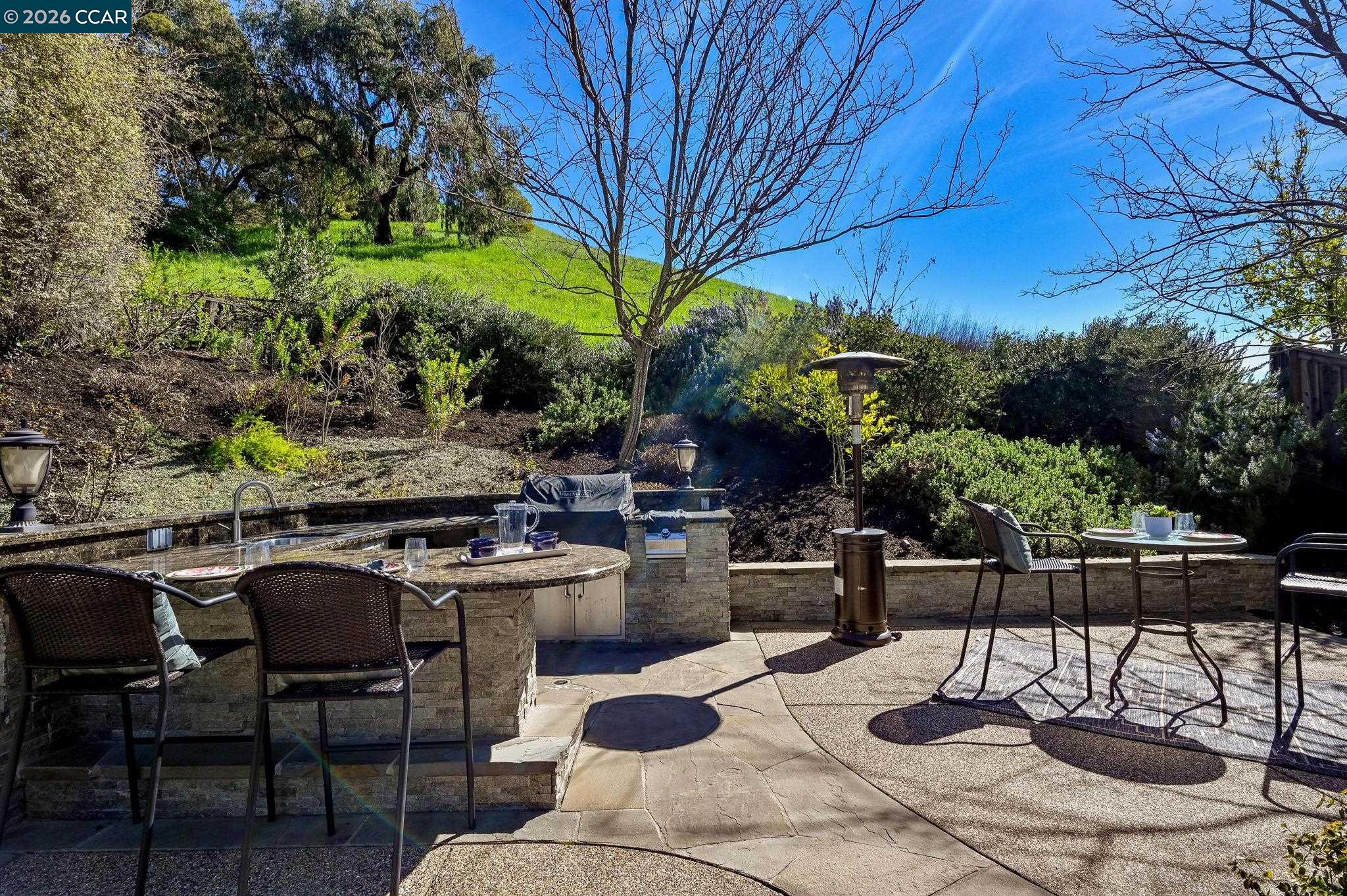 Detail Gallery Image 32 of 49 For 12 Paddock Ct, Pleasant Hill,  CA 94523 - 4 Beds | 3 Baths