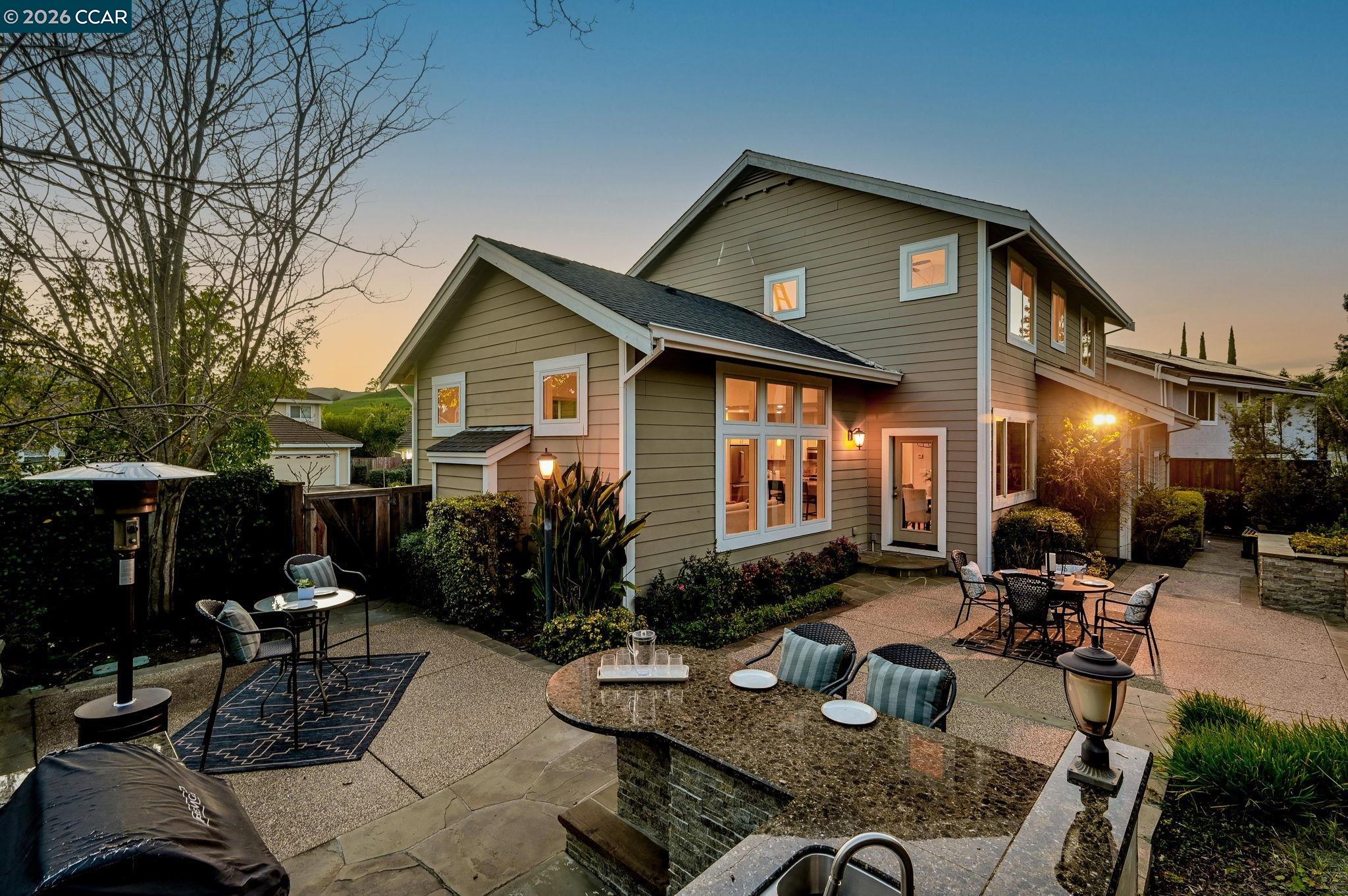 Detail Gallery Image 41 of 49 For 12 Paddock Ct, Pleasant Hill,  CA 94523 - 4 Beds | 3 Baths