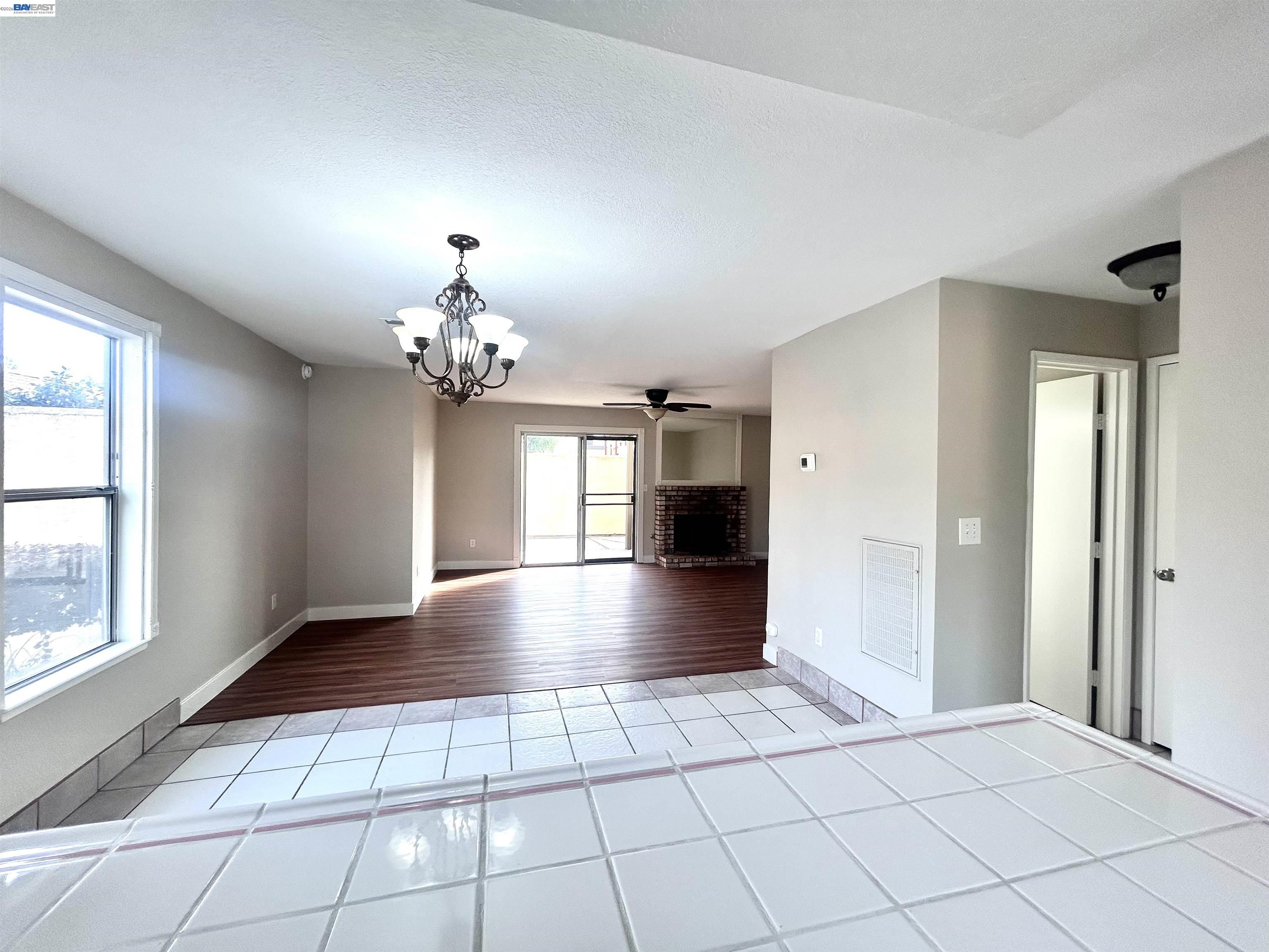 Detail Gallery Image 6 of 29 For 3148 Andre Ln, Turlock,  CA 95382 - 2 Beds | 1/1 Baths