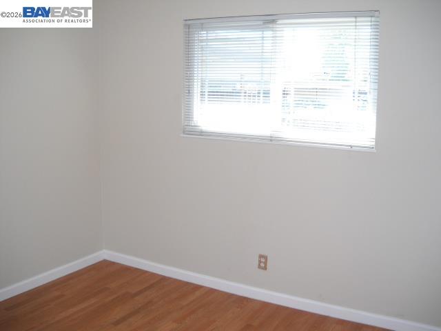 Detail Gallery Image 13 of 21 For 27666 Del Norte Ct, Hayward,  CA 94545 - 3 Beds | 2 Baths