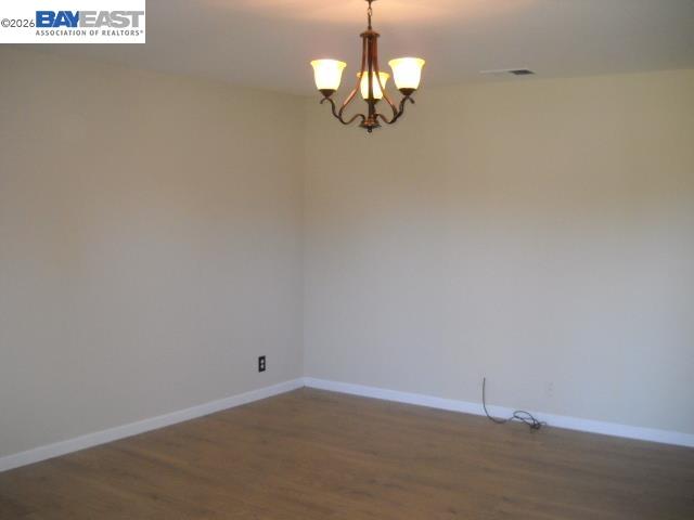 Detail Gallery Image 7 of 21 For 27666 Del Norte Ct, Hayward,  CA 94545 - 3 Beds | 2 Baths