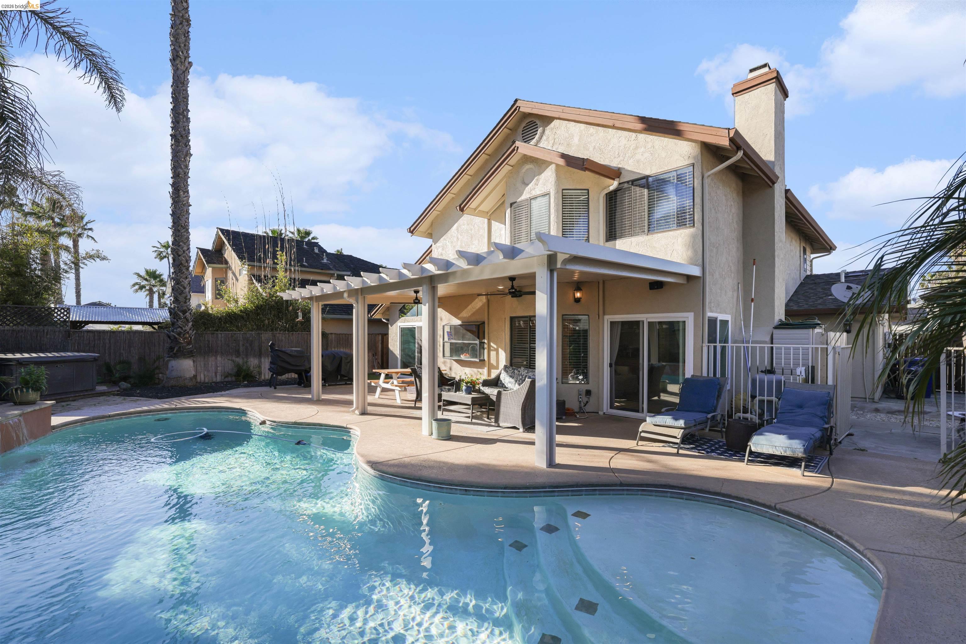 Detail Gallery Image 34 of 52 For 2110 Largo Ct, Discovery Bay,  CA 94505 - 3 Beds | 2/1 Baths