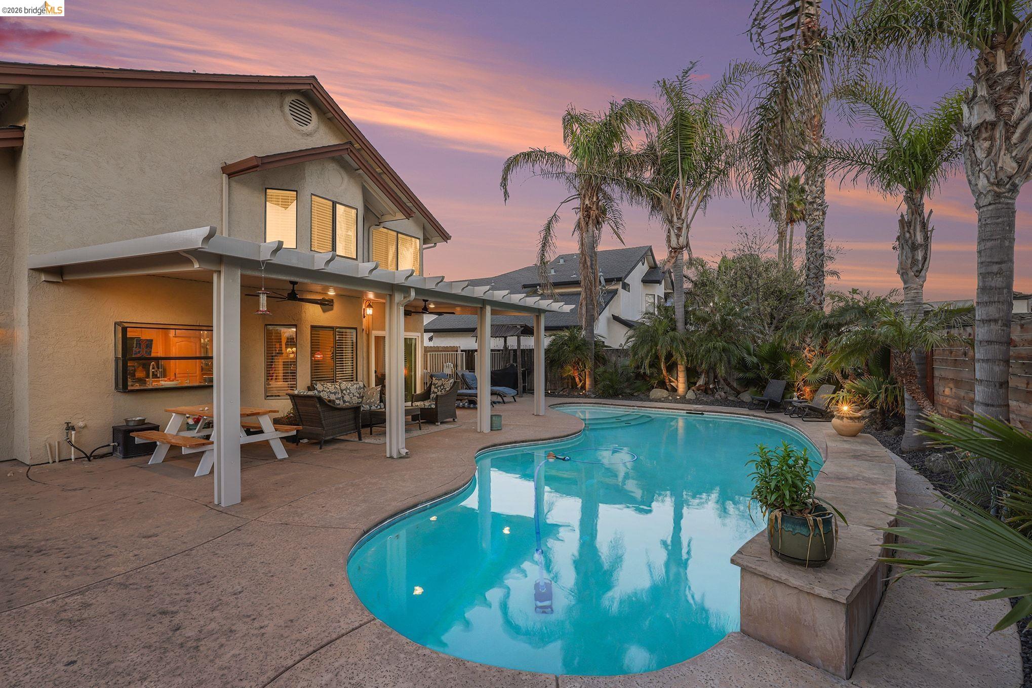 Detail Gallery Image 36 of 52 For 2110 Largo Ct, Discovery Bay,  CA 94505 - 3 Beds | 2/1 Baths