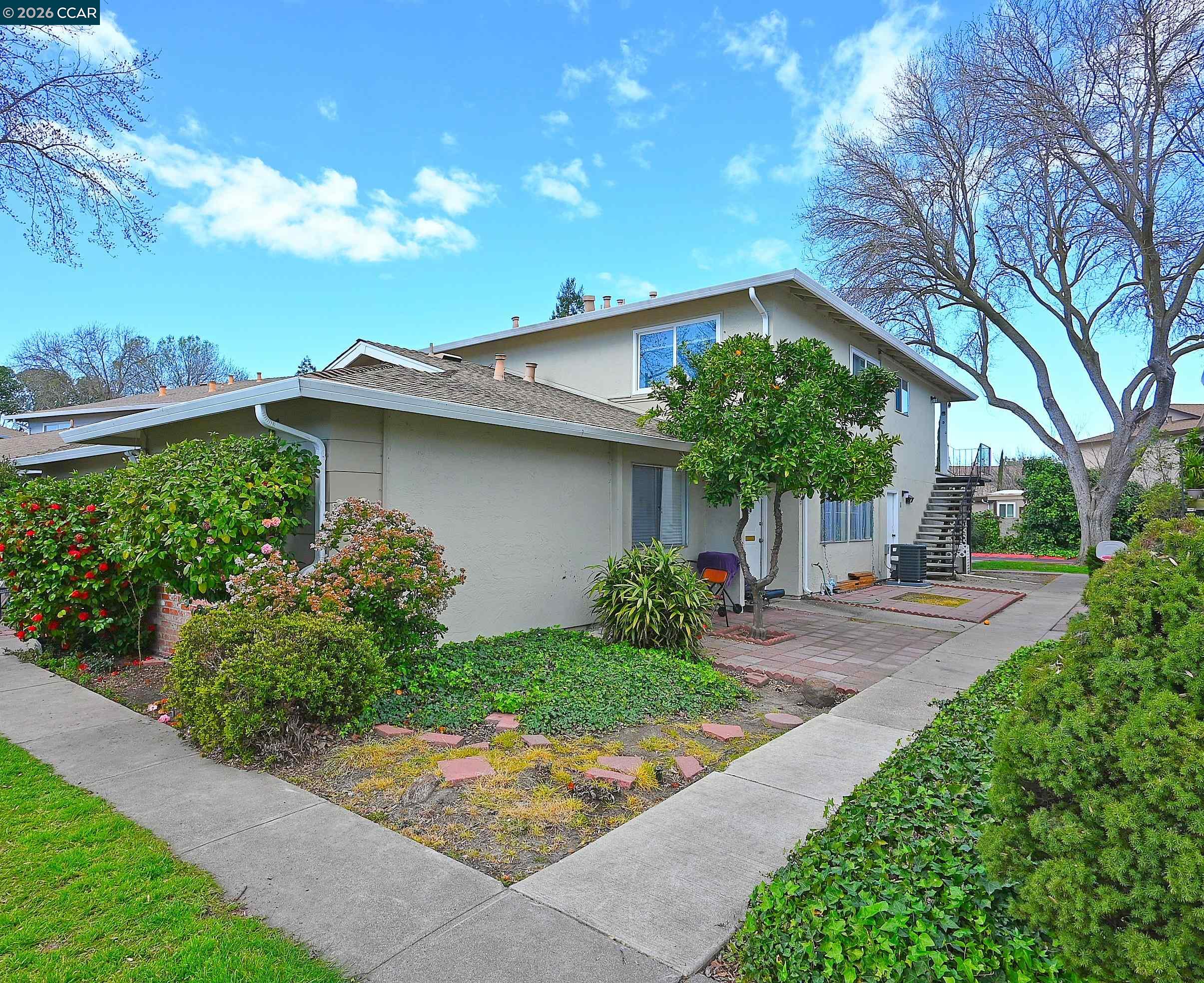 Photo #2: 41126150 Listing: Photo #2