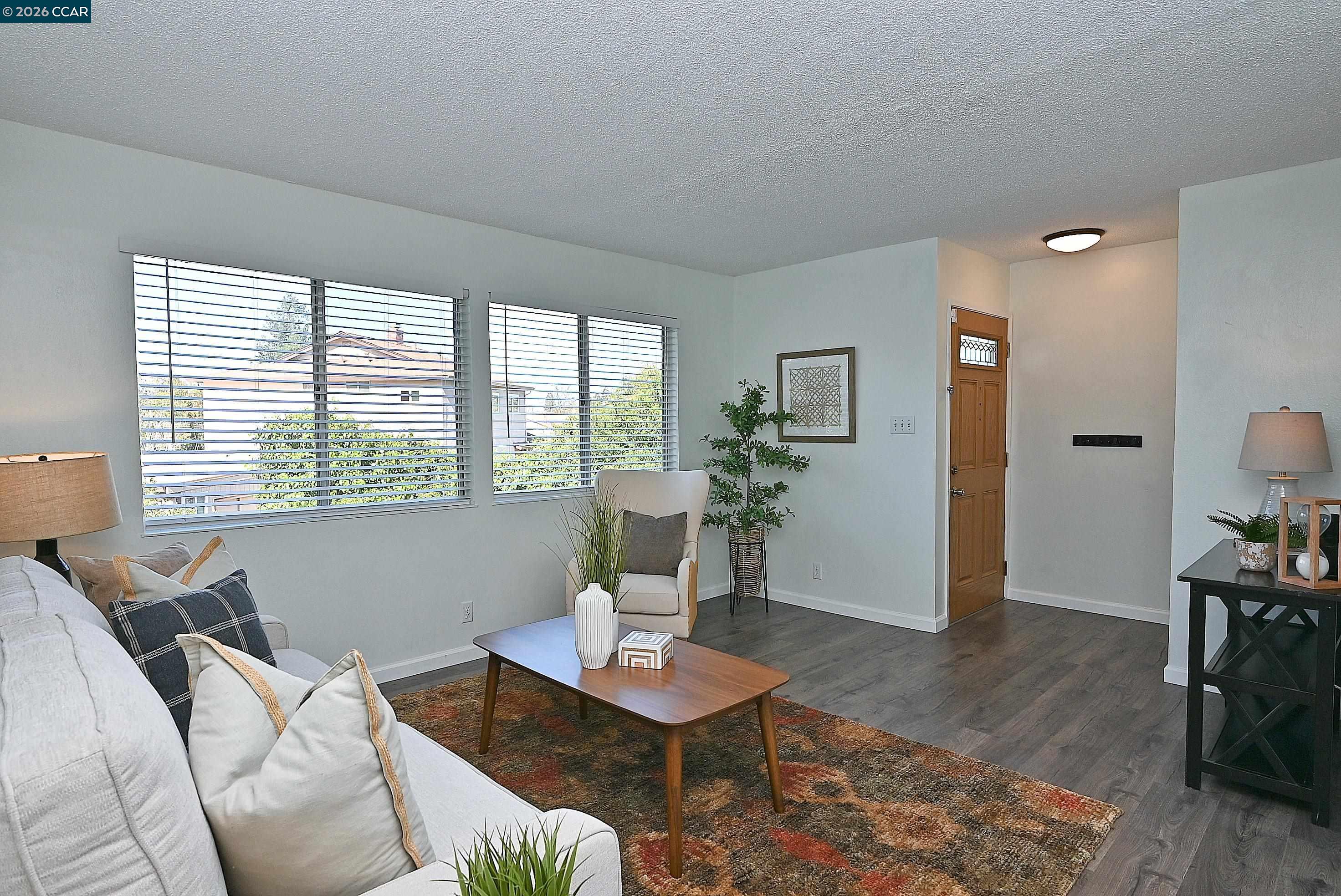 Photo #17: 41126150 Listing: Photo #17