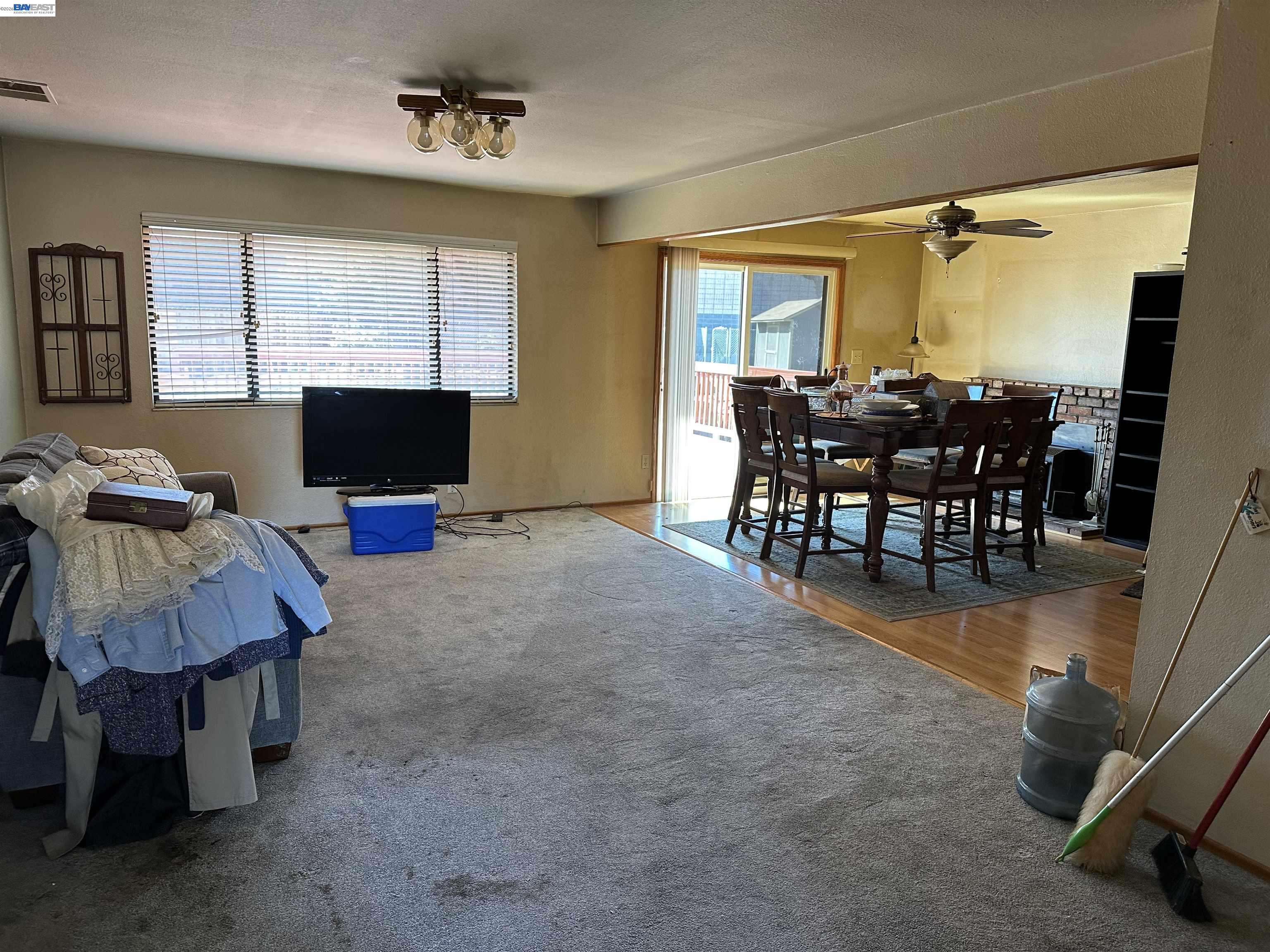 Detail Gallery Image 9 of 12 For 5671 Coral Ct, Fremont,  CA 94538 - 4 Beds | 2 Baths