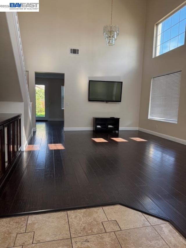 Detail Gallery Image 2 of 20 For 3111 Jerrold Zanzi Ln, Tracy,  CA 95377 - 5 Beds | 3 Baths