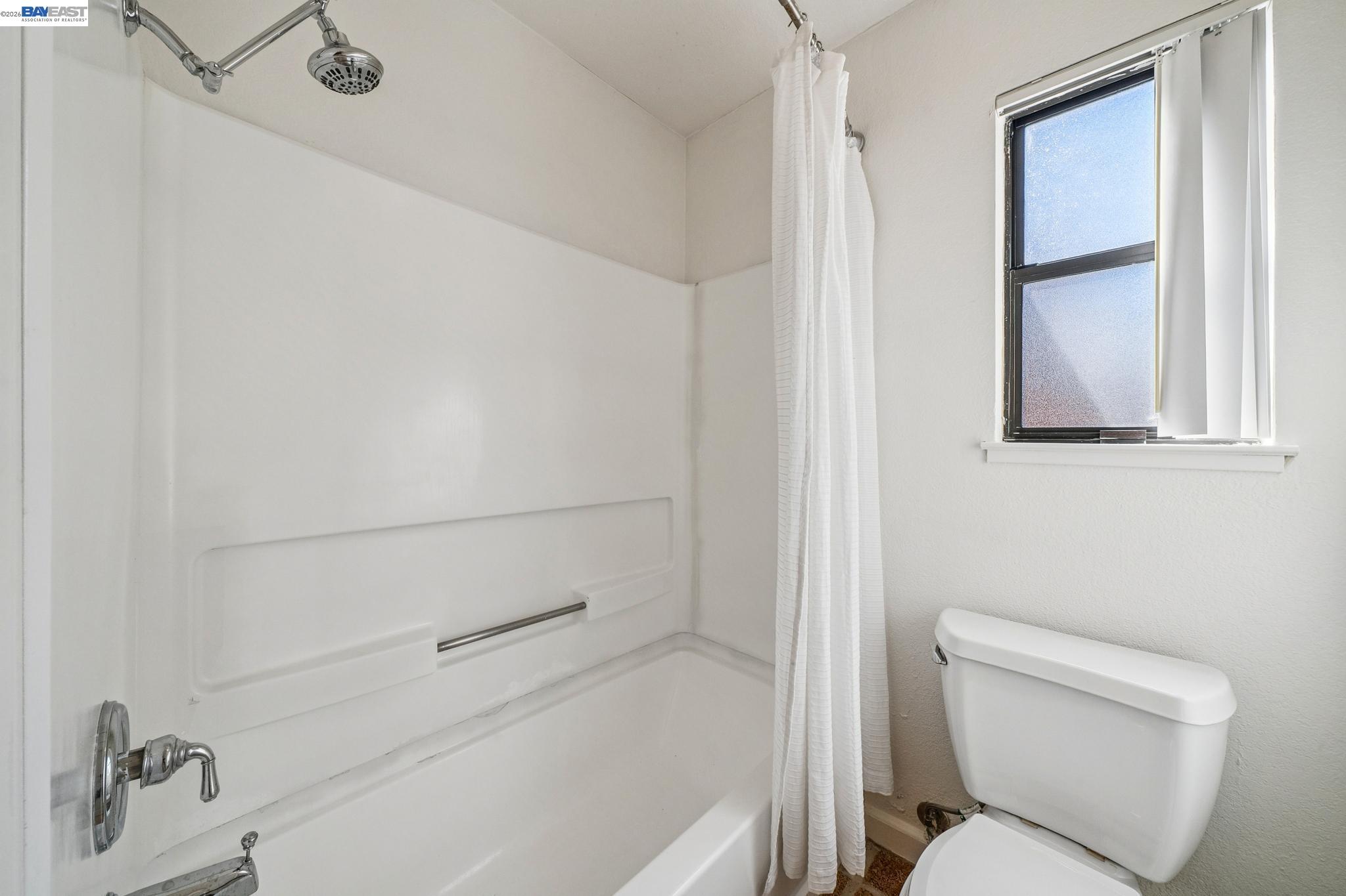 Photo #23: 41126158 Listing: Photo #23