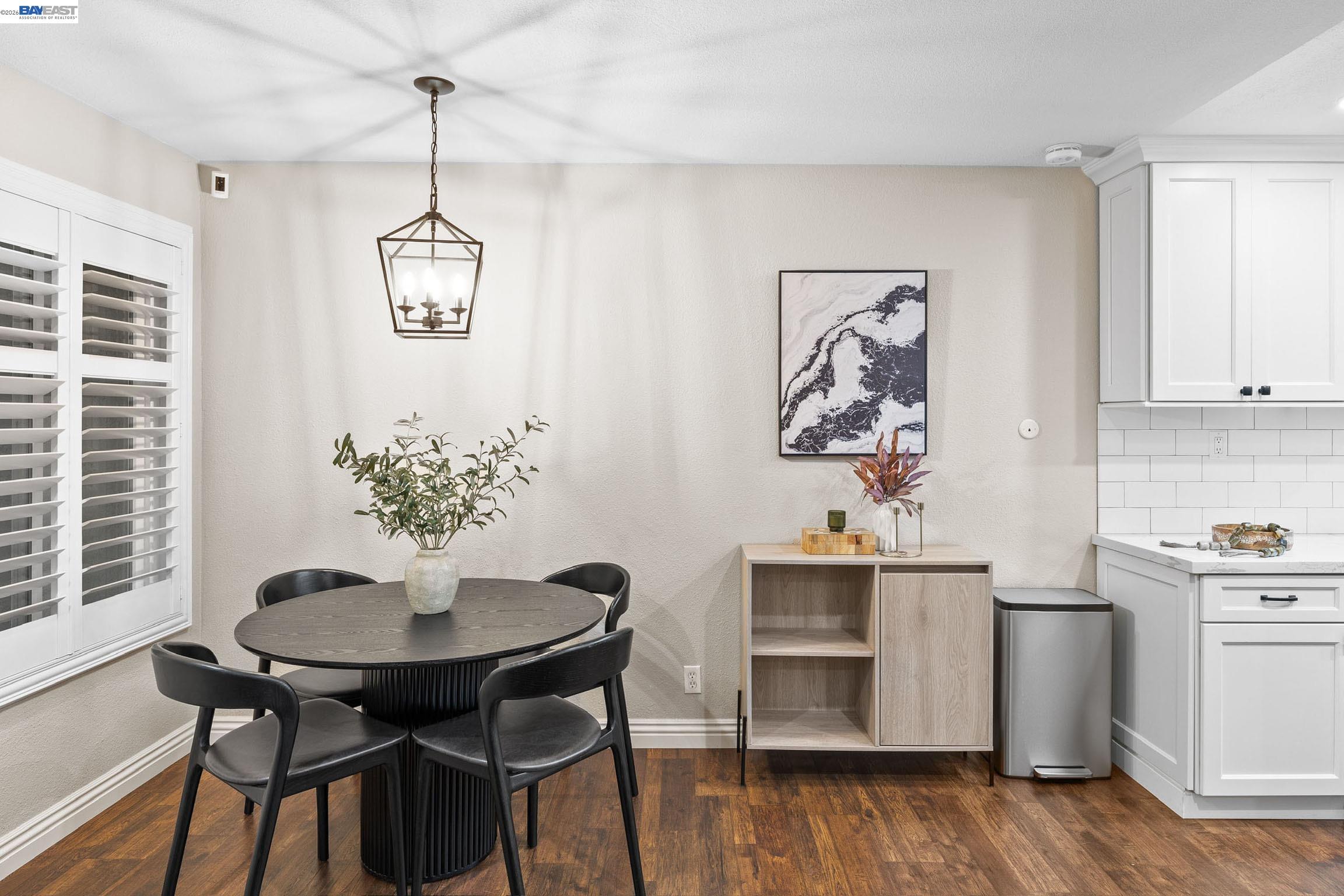 Photo #5: 41126159 Listing: Photo #5