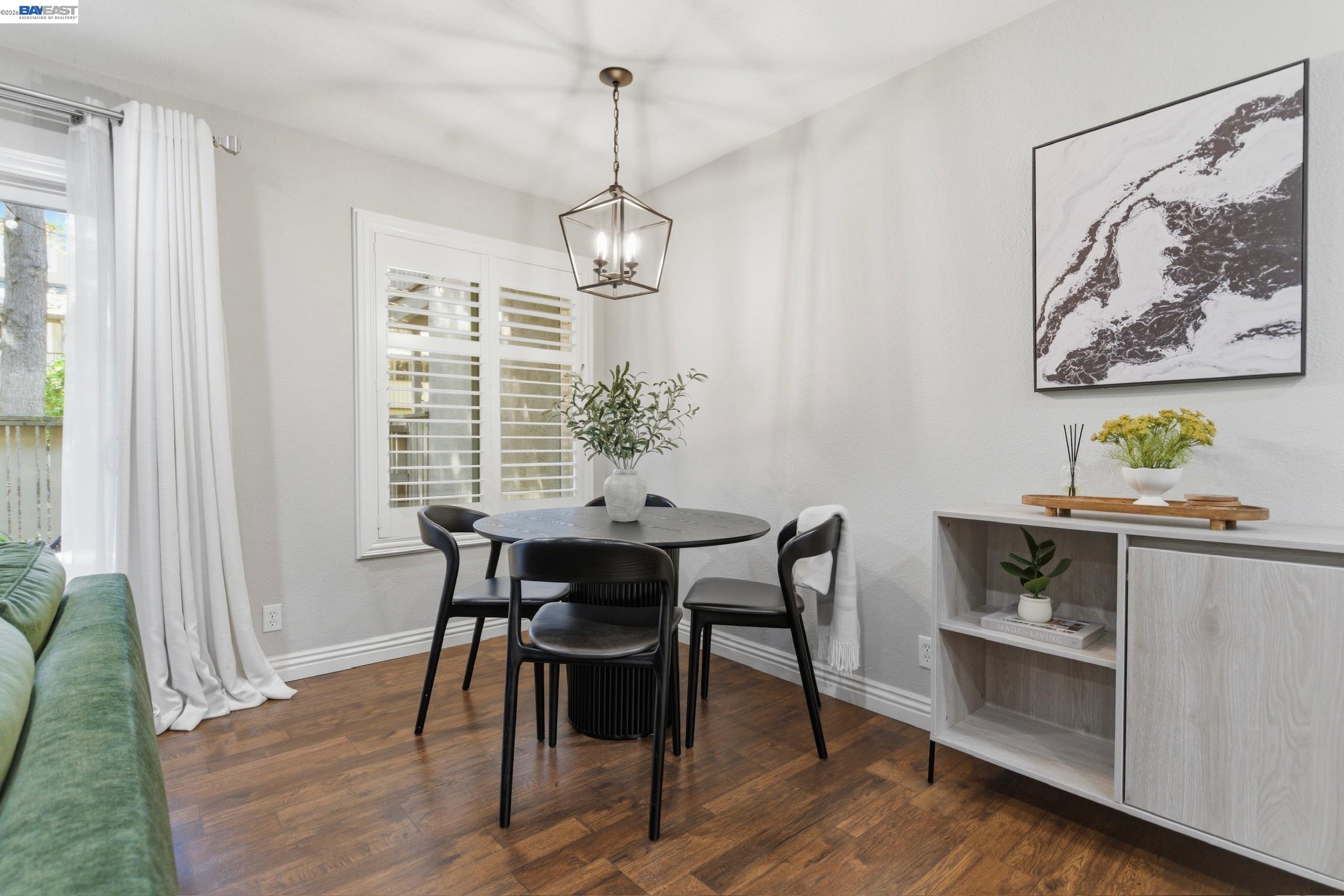 Photo #6: 41126159 Listing: Photo #6