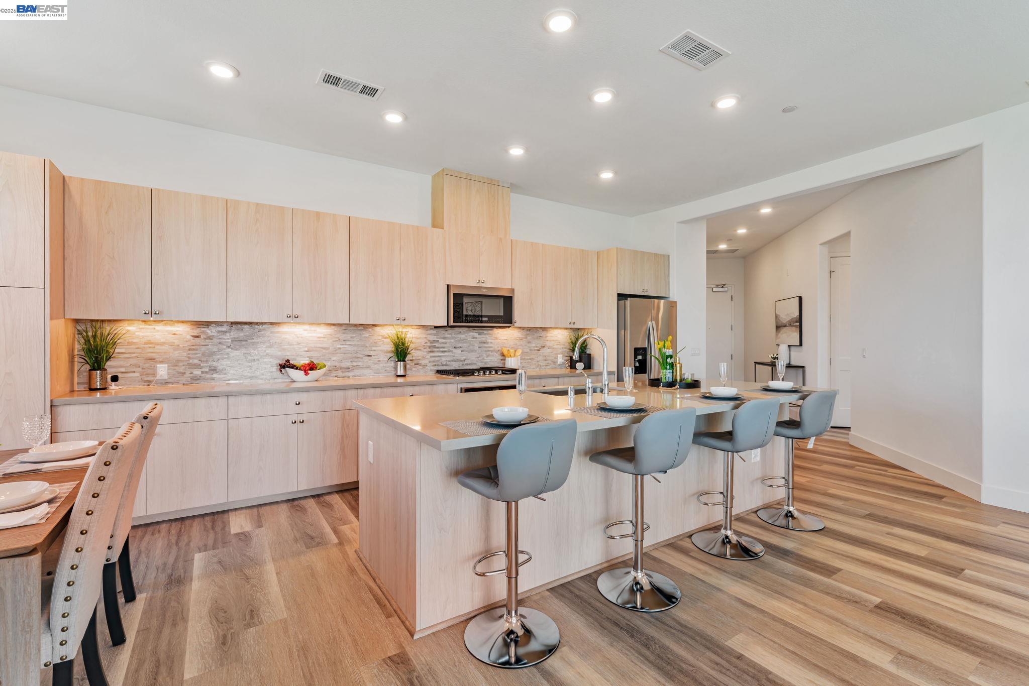 Detail Gallery Image 15 of 60 For 45128 Warm Springs Blvd #509,  Fremont,  CA 94539 - 3 Beds | 2 Baths