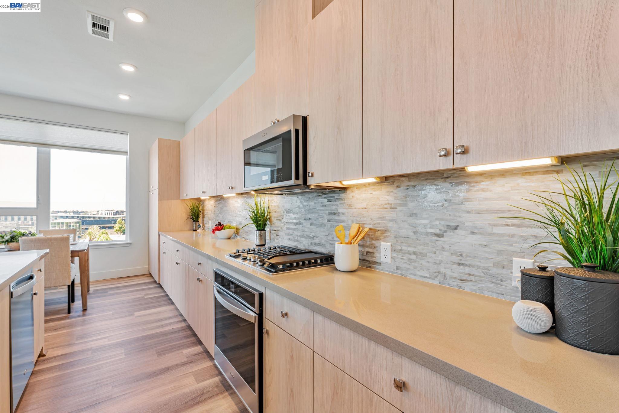 Detail Gallery Image 18 of 60 For 45128 Warm Springs Blvd #509,  Fremont,  CA 94539 - 3 Beds | 2 Baths