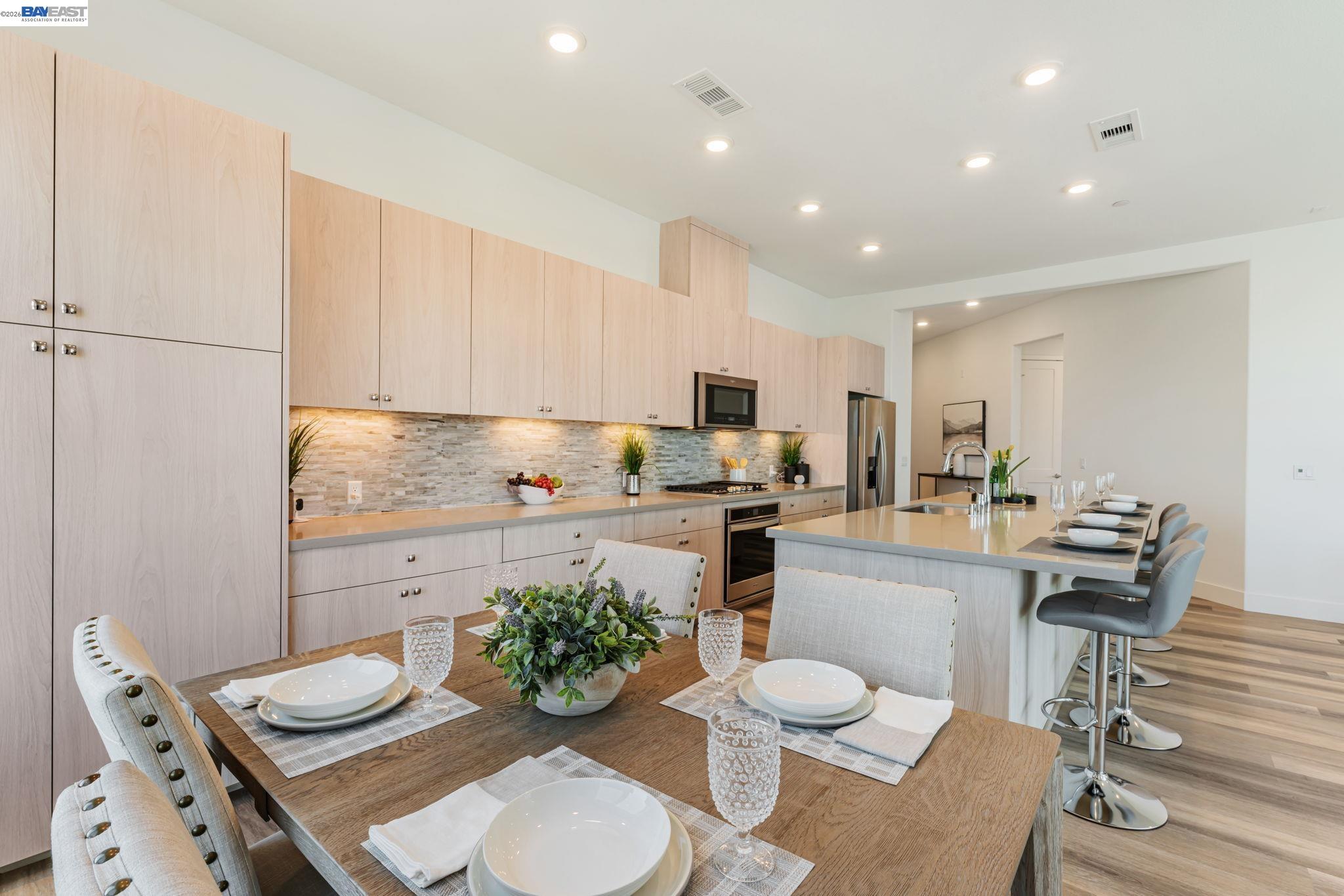 Detail Gallery Image 21 of 60 For 45128 Warm Springs Blvd #509,  Fremont,  CA 94539 - 3 Beds | 2 Baths