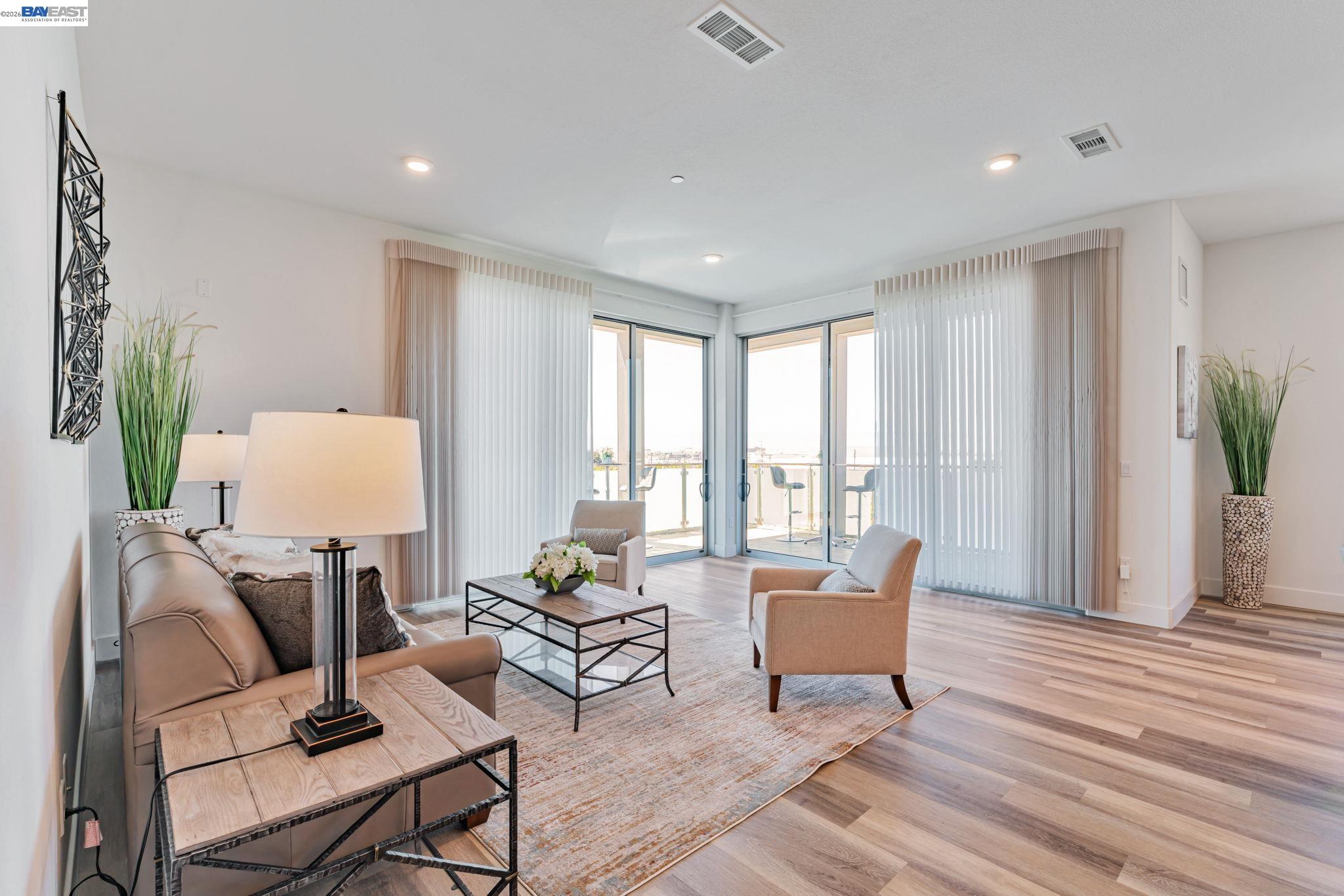 Detail Gallery Image 6 of 60 For 45128 Warm Springs Blvd #509,  Fremont,  CA 94539 - 3 Beds | 2 Baths