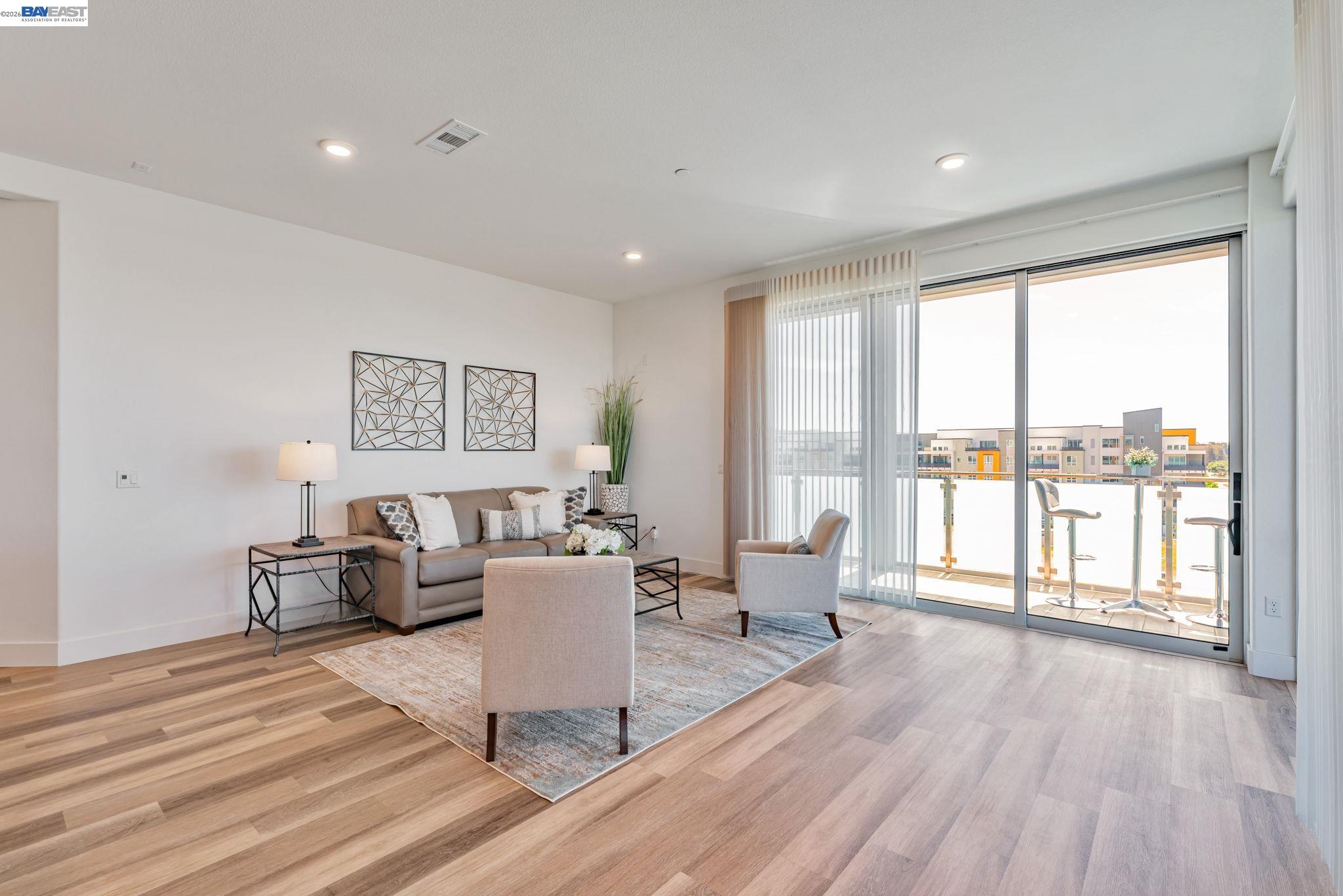 Detail Gallery Image 7 of 60 For 45128 Warm Springs Blvd #509,  Fremont,  CA 94539 - 3 Beds | 2 Baths