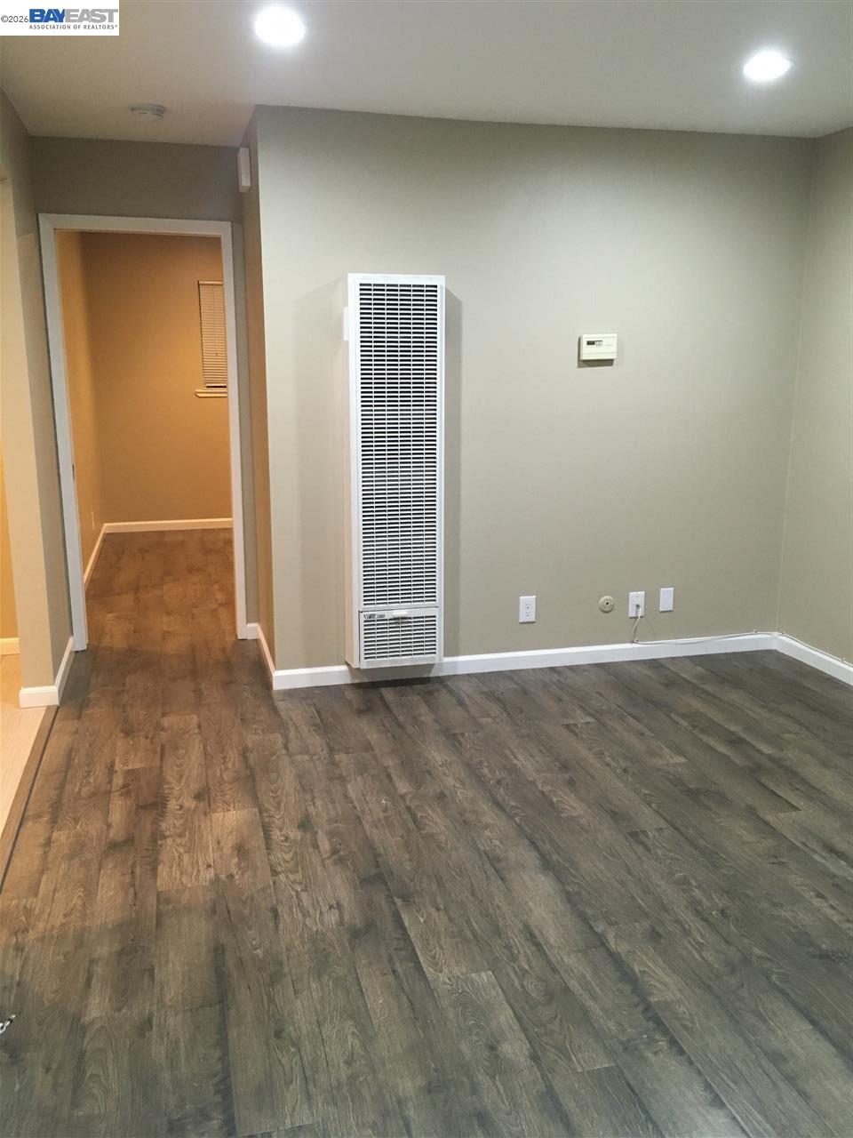 Detail Gallery Image 9 of 12 For 1581 Mendenhall Dr #2,  San Jose,  CA 95130 - 1 Beds | 1 Baths