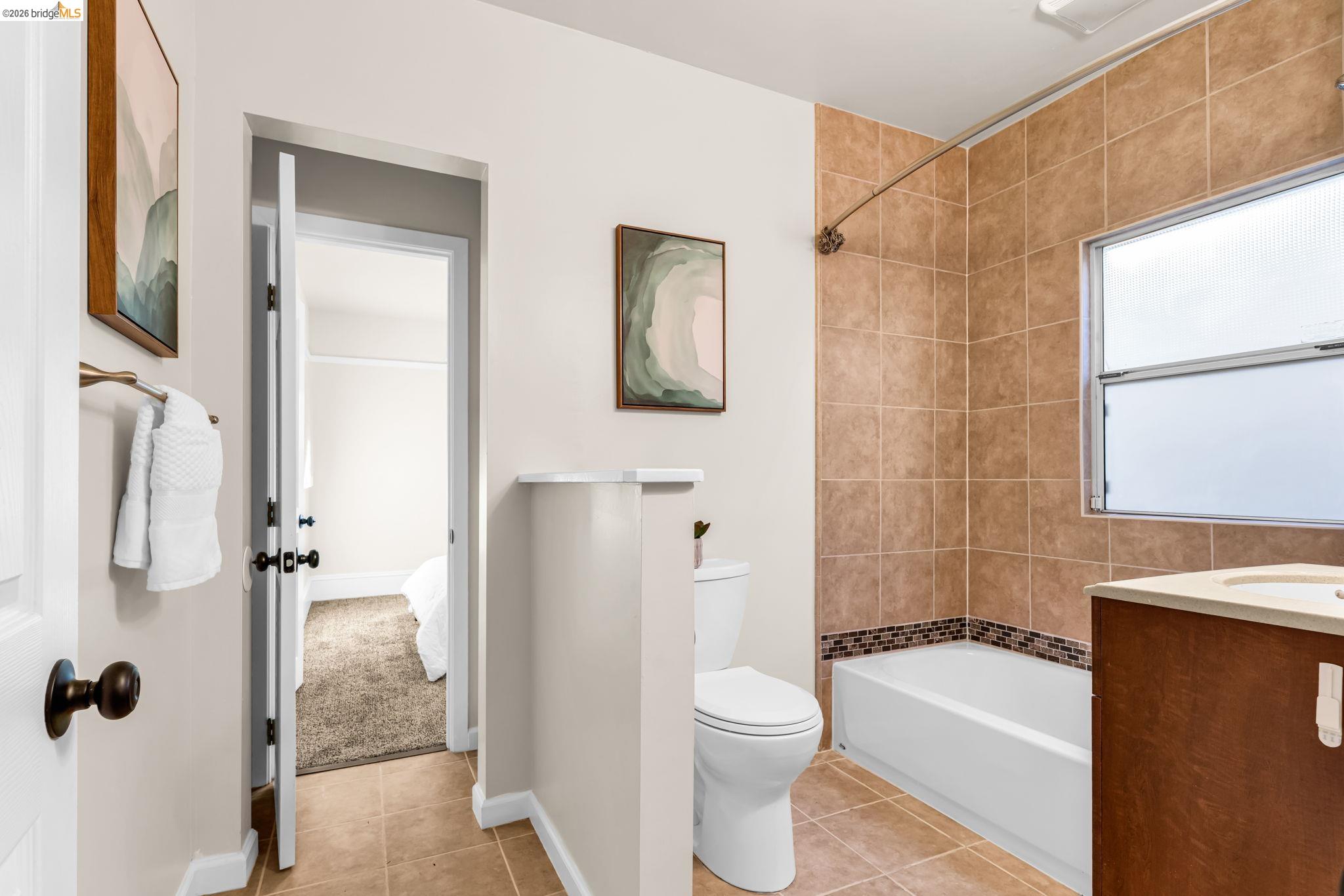 Detail Gallery Image 23 of 43 For 4215 Nevin Ave, Richmond,  CA 94805 - 2 Beds | 2 Baths