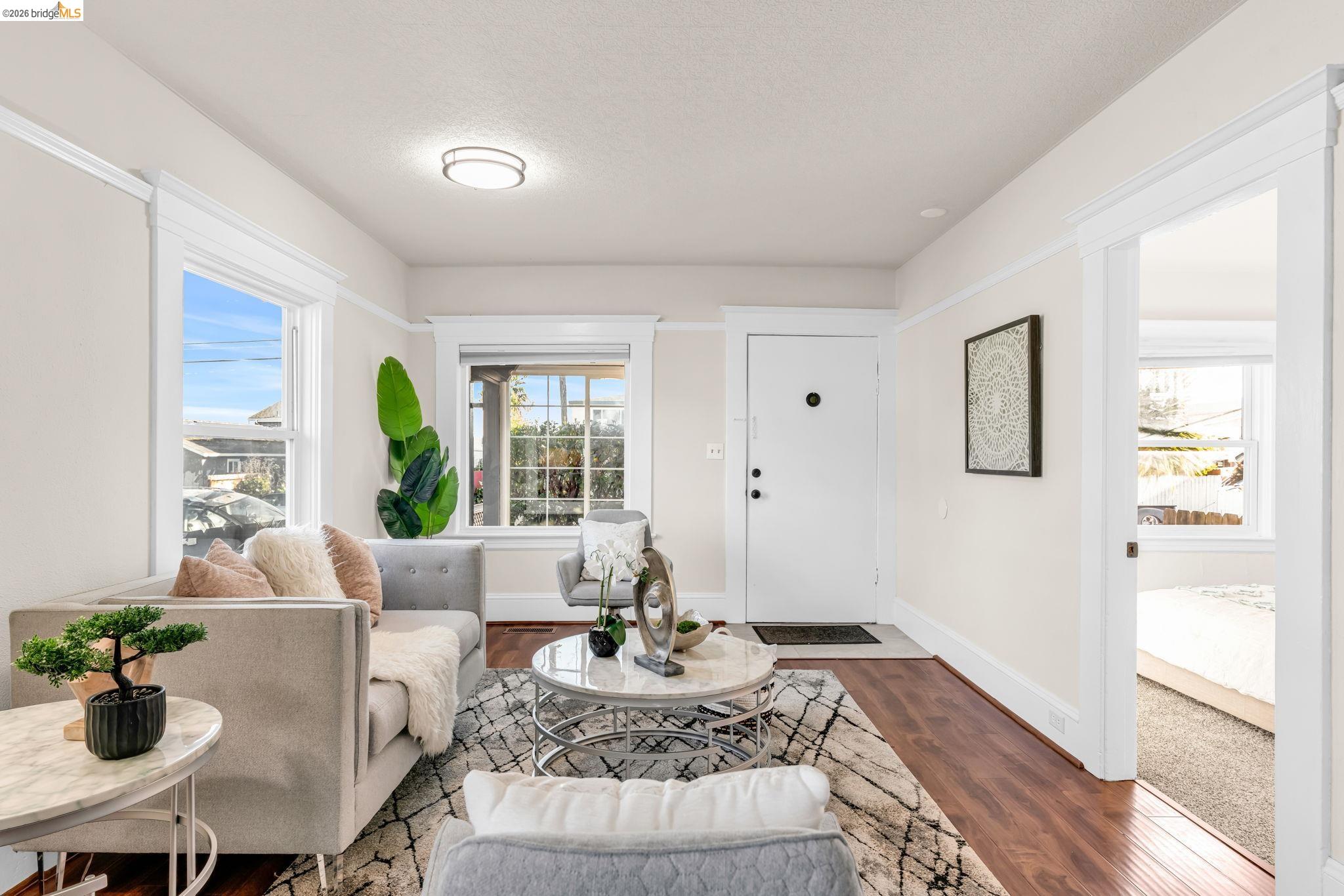 Detail Gallery Image 5 of 43 For 4215 Nevin Ave, Richmond,  CA 94805 - 2 Beds | 2 Baths