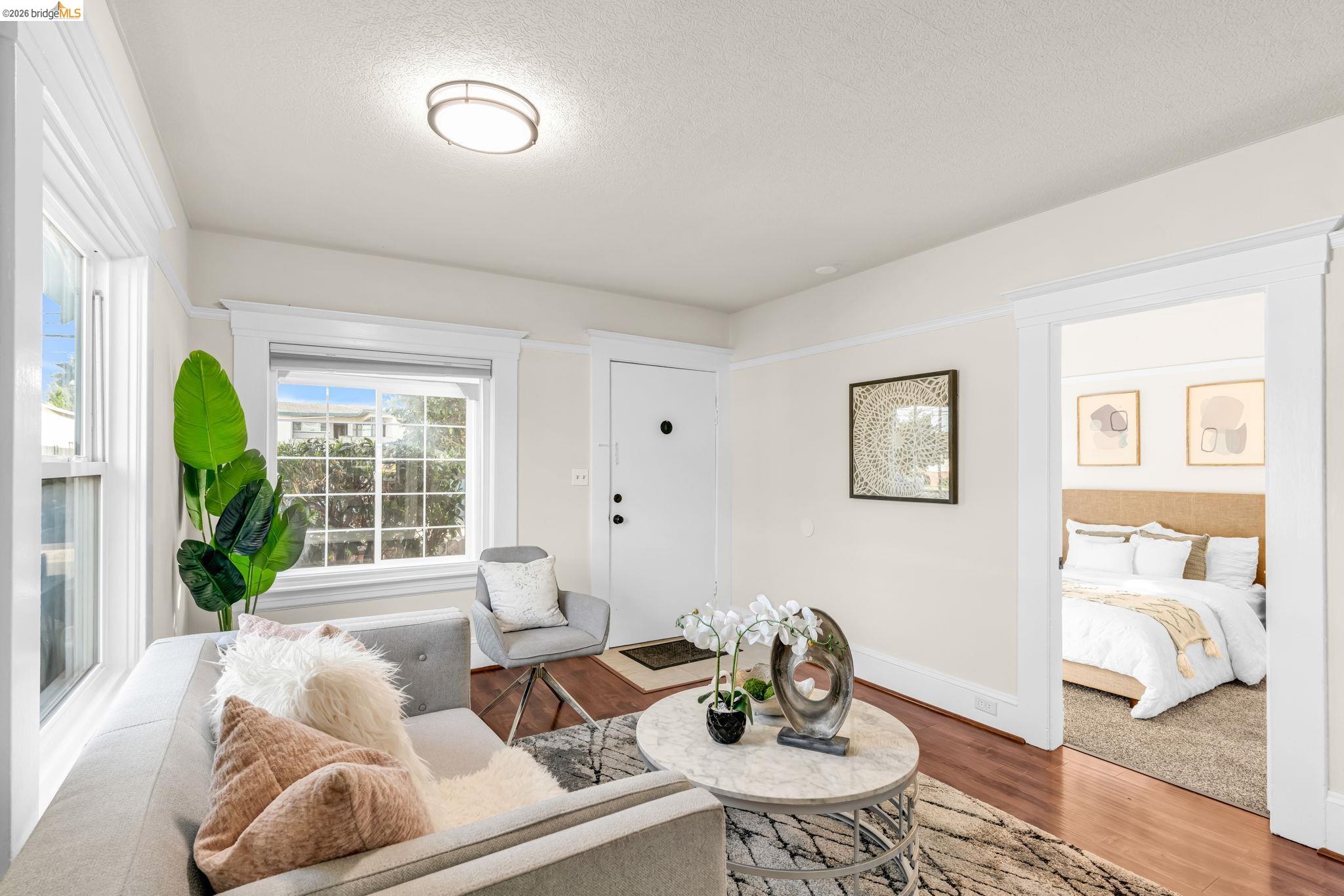 Detail Gallery Image 6 of 43 For 4215 Nevin Ave, Richmond,  CA 94805 - 2 Beds | 2 Baths