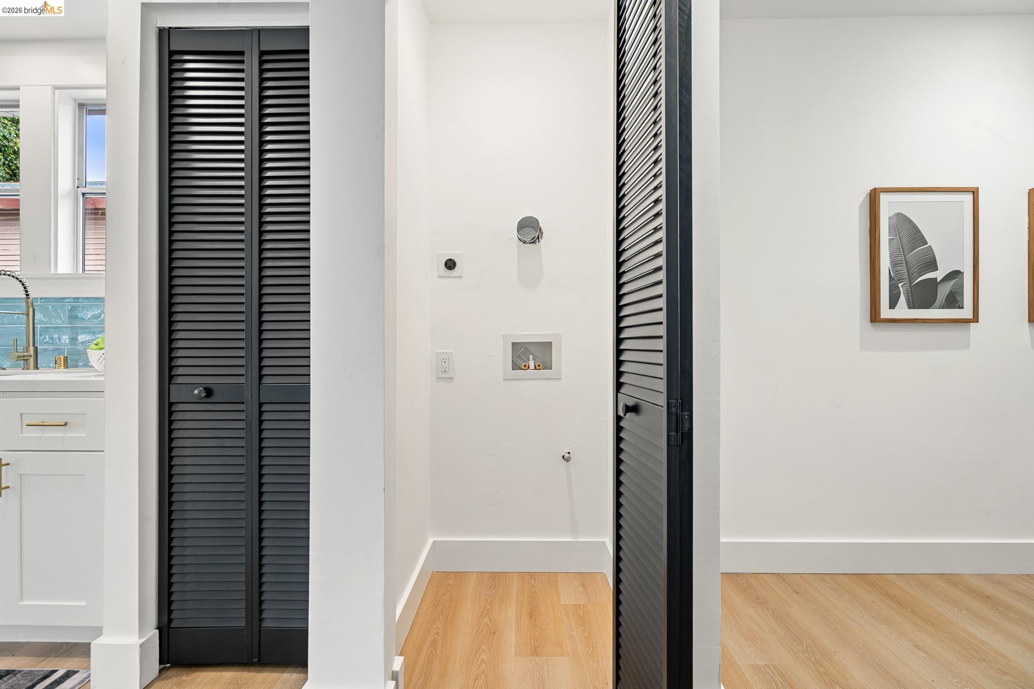 Detail Gallery Image 17 of 51 For 1004 39th St, Oakland,  CA 94608 - 2 Beds | 2 Baths