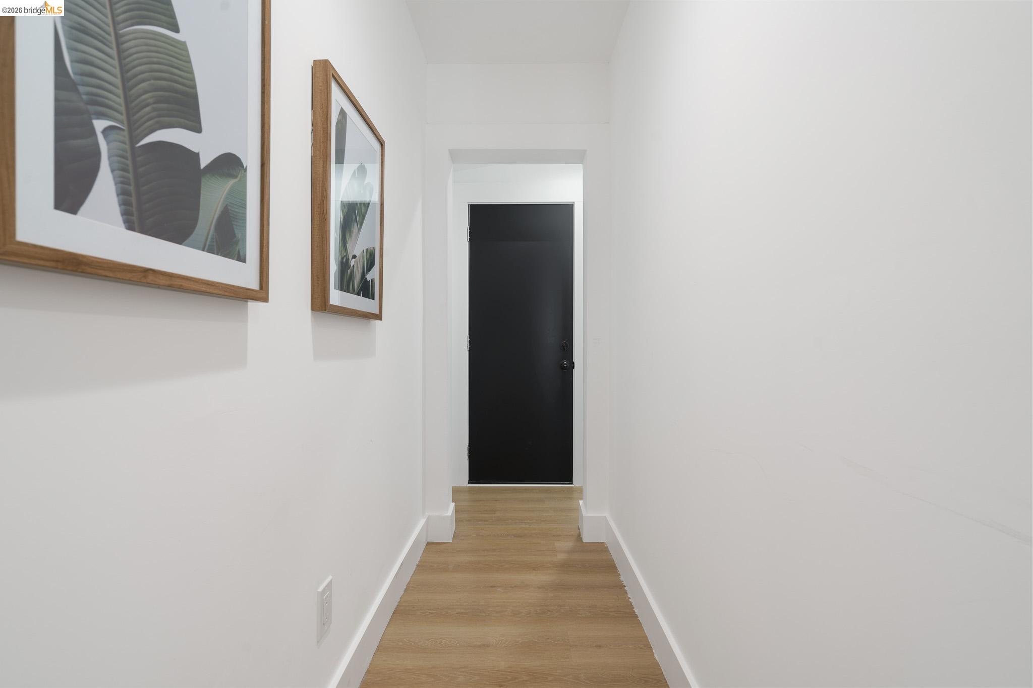 Detail Gallery Image 24 of 51 For 1004 39th St, Oakland,  CA 94608 - 2 Beds | 2 Baths