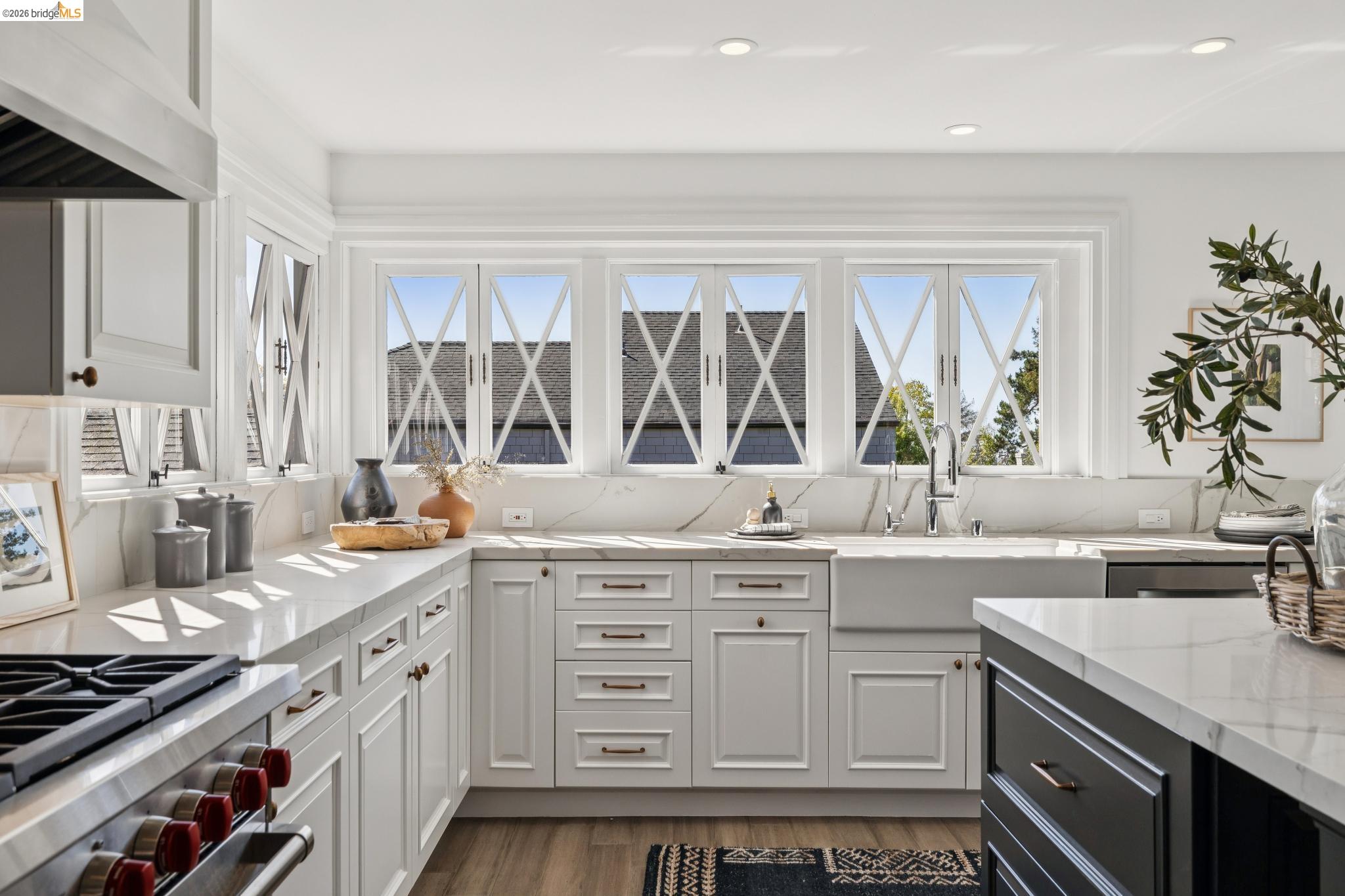 Detail Gallery Image 15 of 59 For 231 Bonita Ave, Piedmont,  CA 94611 - 4 Beds | 5 Baths