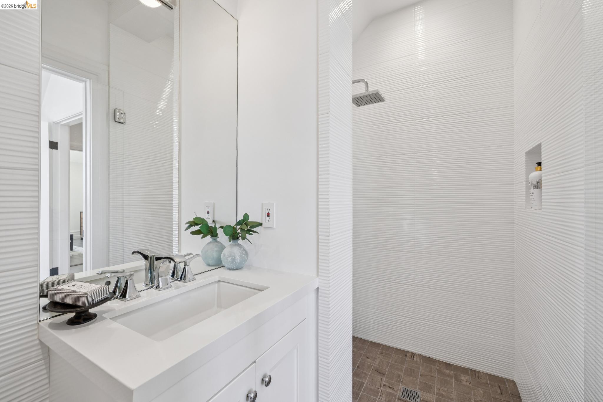 Detail Gallery Image 43 of 59 For 231 Bonita Ave, Piedmont,  CA 94611 - 4 Beds | 5 Baths