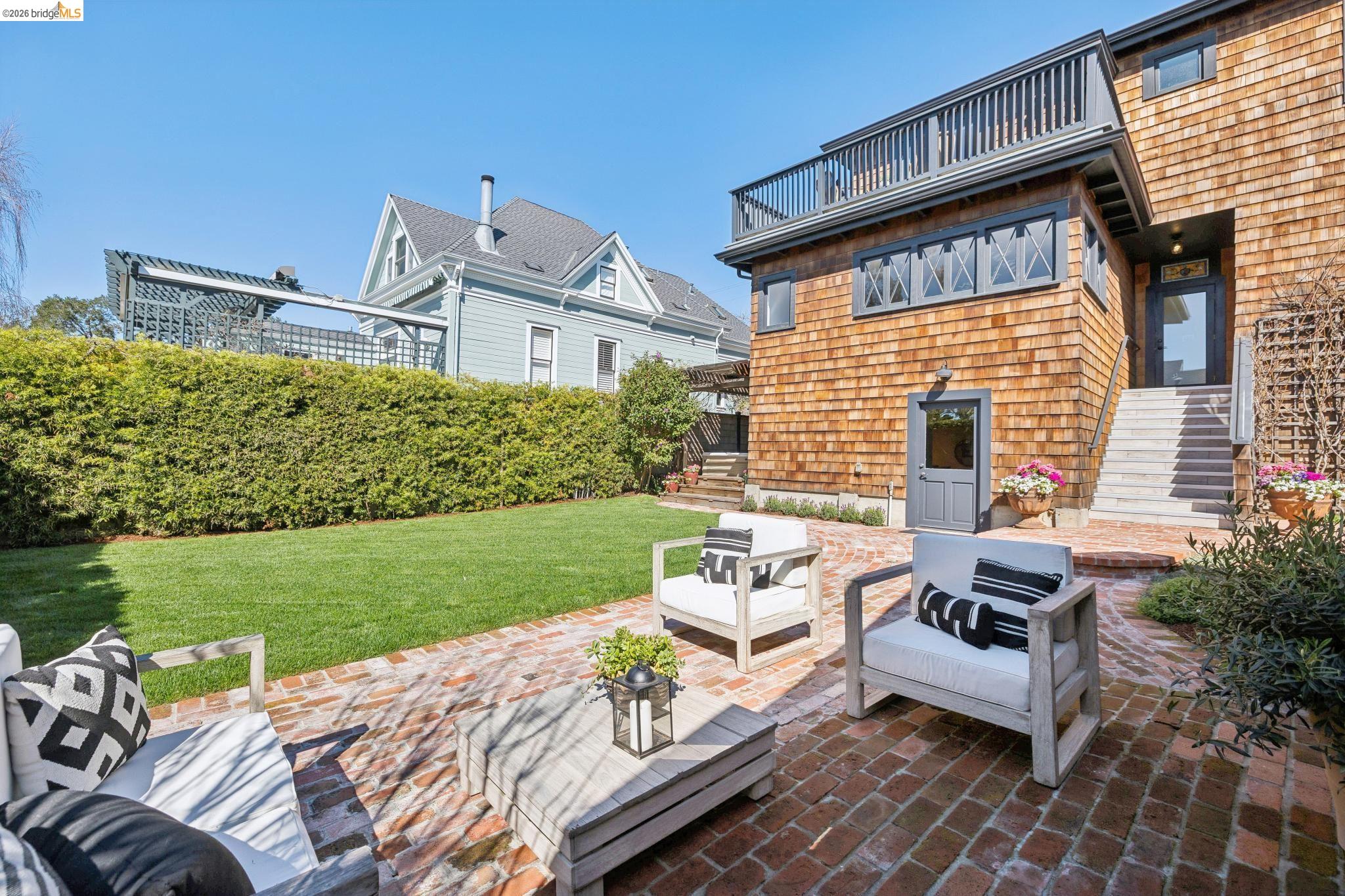 Detail Gallery Image 51 of 59 For 231 Bonita Ave, Piedmont,  CA 94611 - 4 Beds | 5 Baths