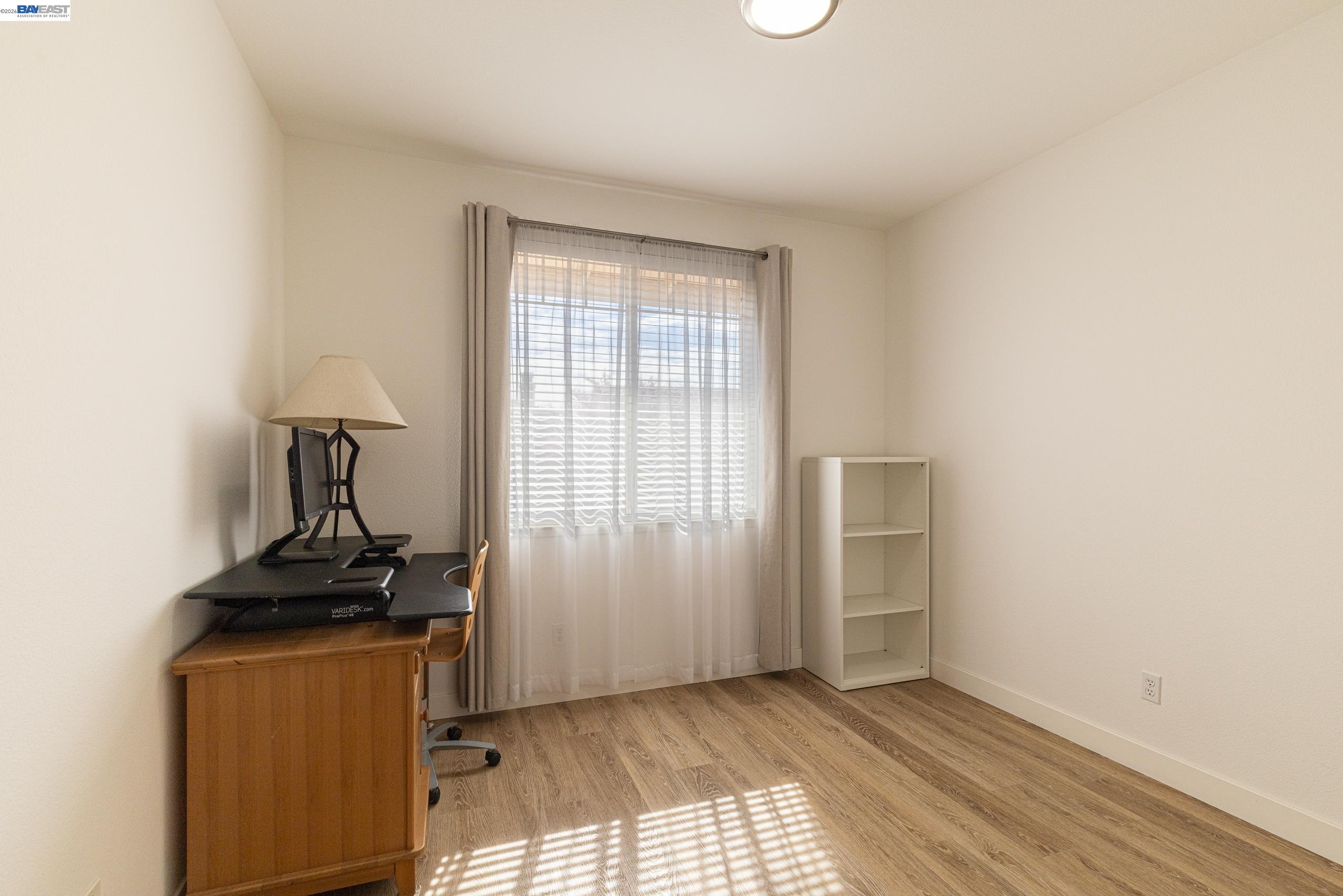 Detail Gallery Image 22 of 25 For 228 W Heritage, Mountain House,  CA 95391 - 4 Beds | 2/1 Baths