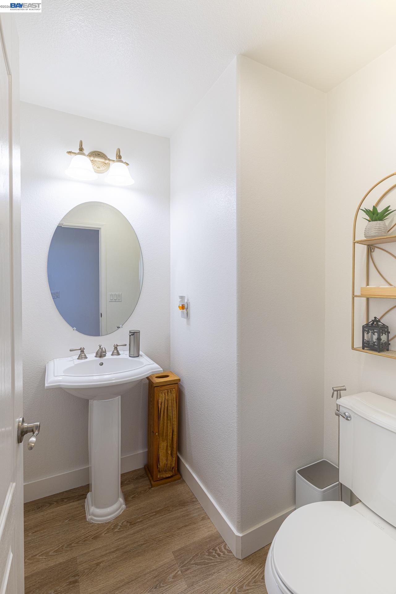 Detail Gallery Image 9 of 25 For 228 W Heritage, Mountain House,  CA 95391 - 4 Beds | 2/1 Baths