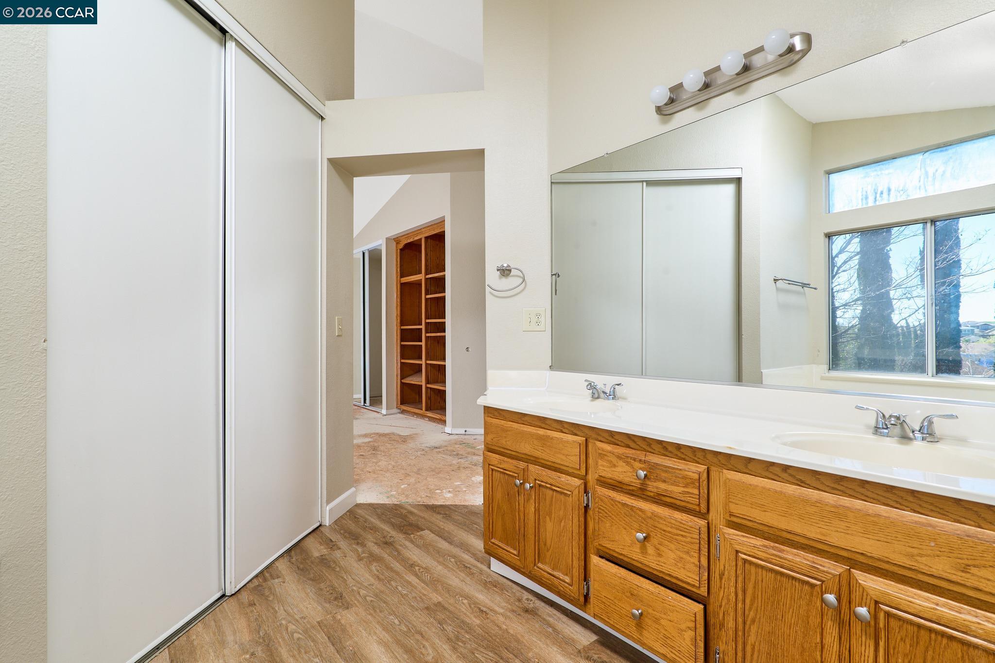 Detail Gallery Image 15 of 31 For 4625 Arabian Way, Antioch,  CA 94531 - 5 Beds | 3 Baths