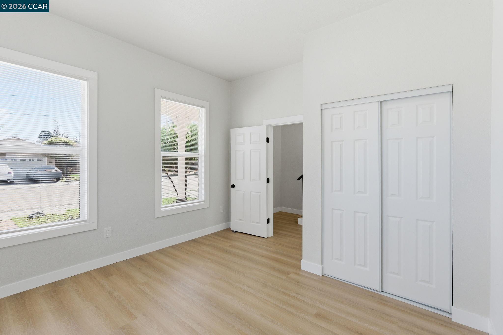 Detail Gallery Image 19 of 60 For 235 E Knoles Way, Stockton,  CA 95204 - 3 Beds | 3 Baths