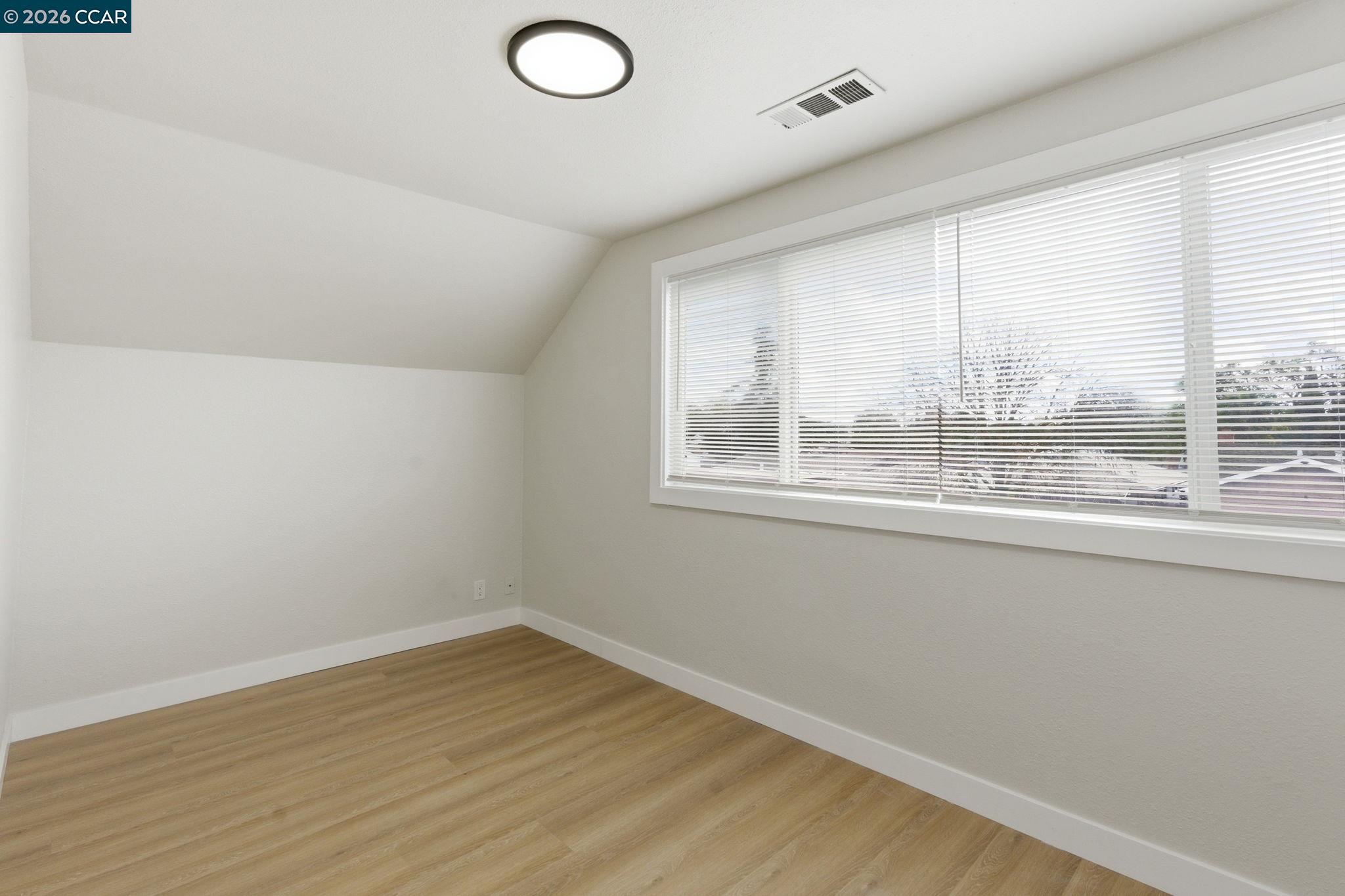 Detail Gallery Image 32 of 60 For 235 E Knoles Way, Stockton,  CA 95204 - – Beds | – Baths