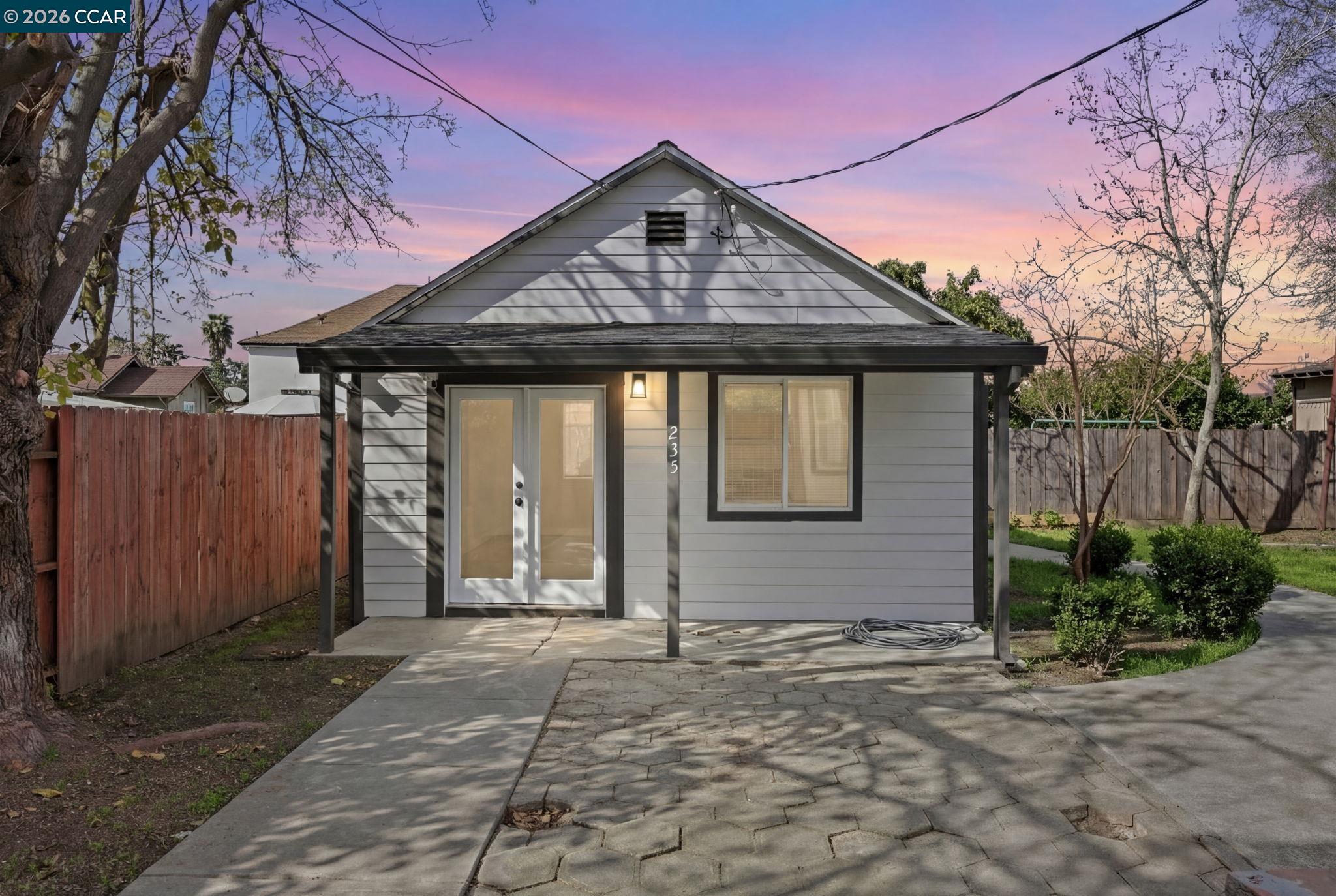 Detail Gallery Image 42 of 60 For 235 E Knoles Way, Stockton,  CA 95204 - – Beds | – Baths