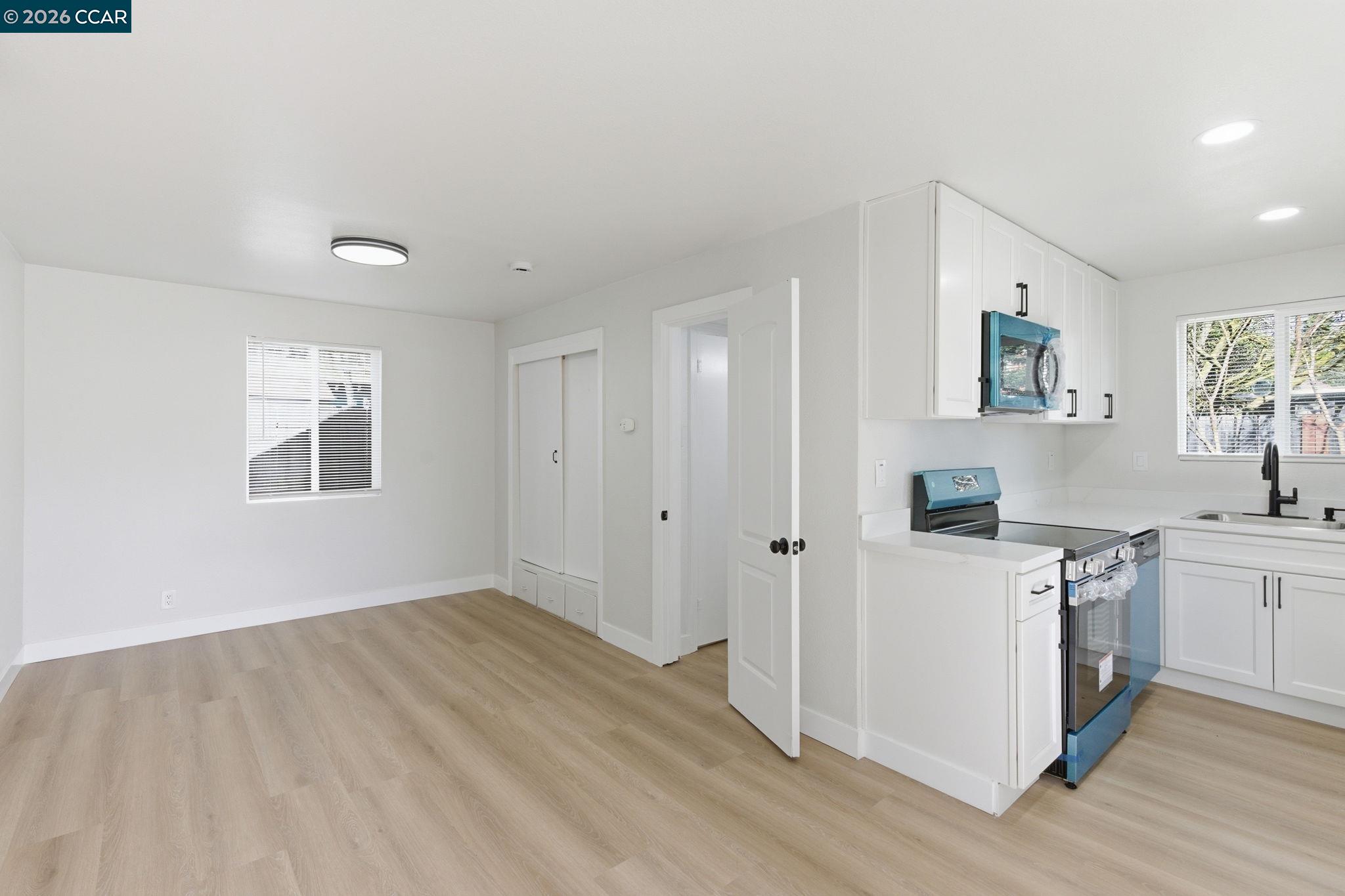 Detail Gallery Image 45 of 60 For 235 E Knoles Way, Stockton,  CA 95204 - – Beds | – Baths