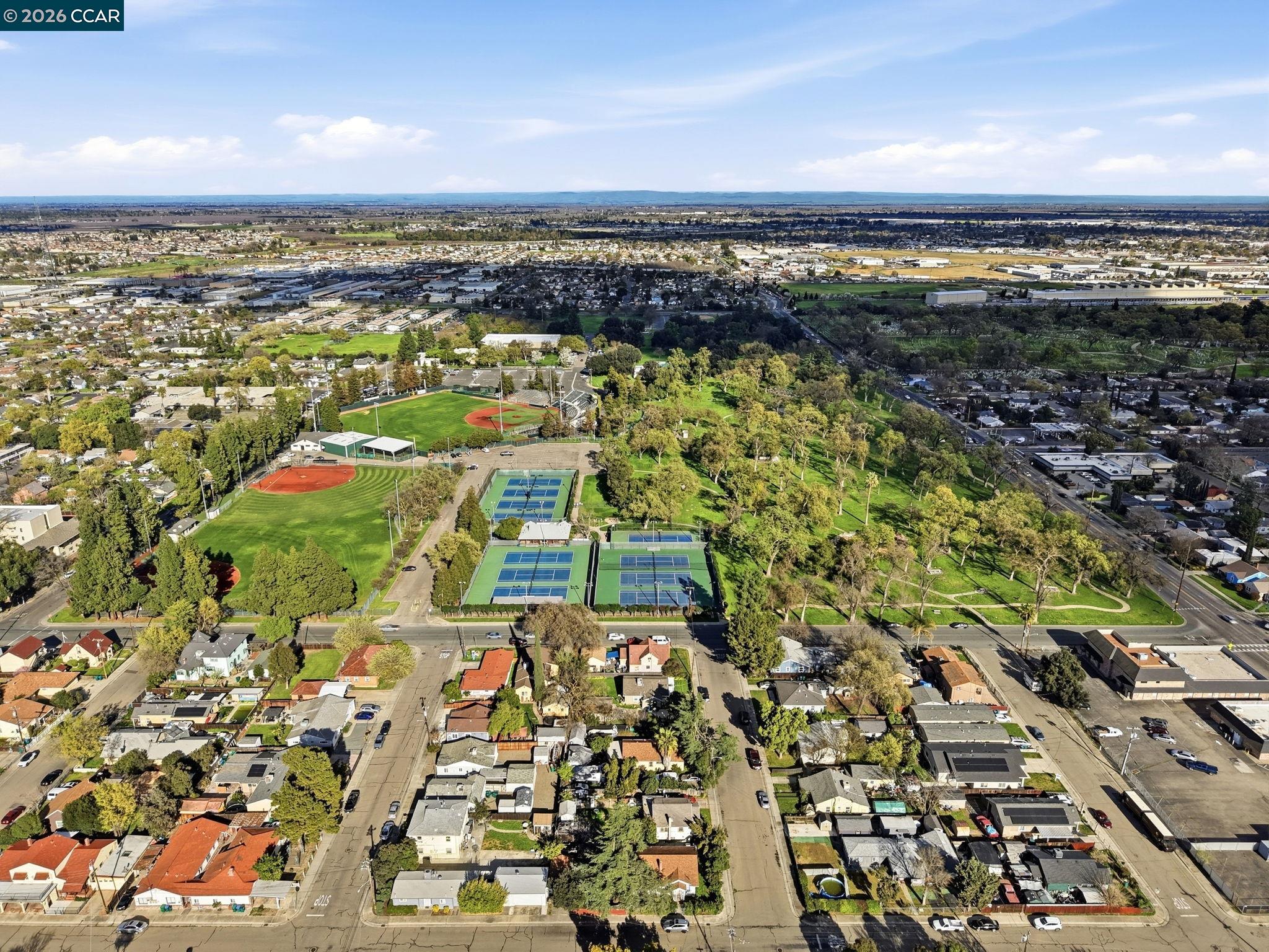 Detail Gallery Image 58 of 60 For 235 E Knoles Way, Stockton,  CA 95204 - – Beds | – Baths