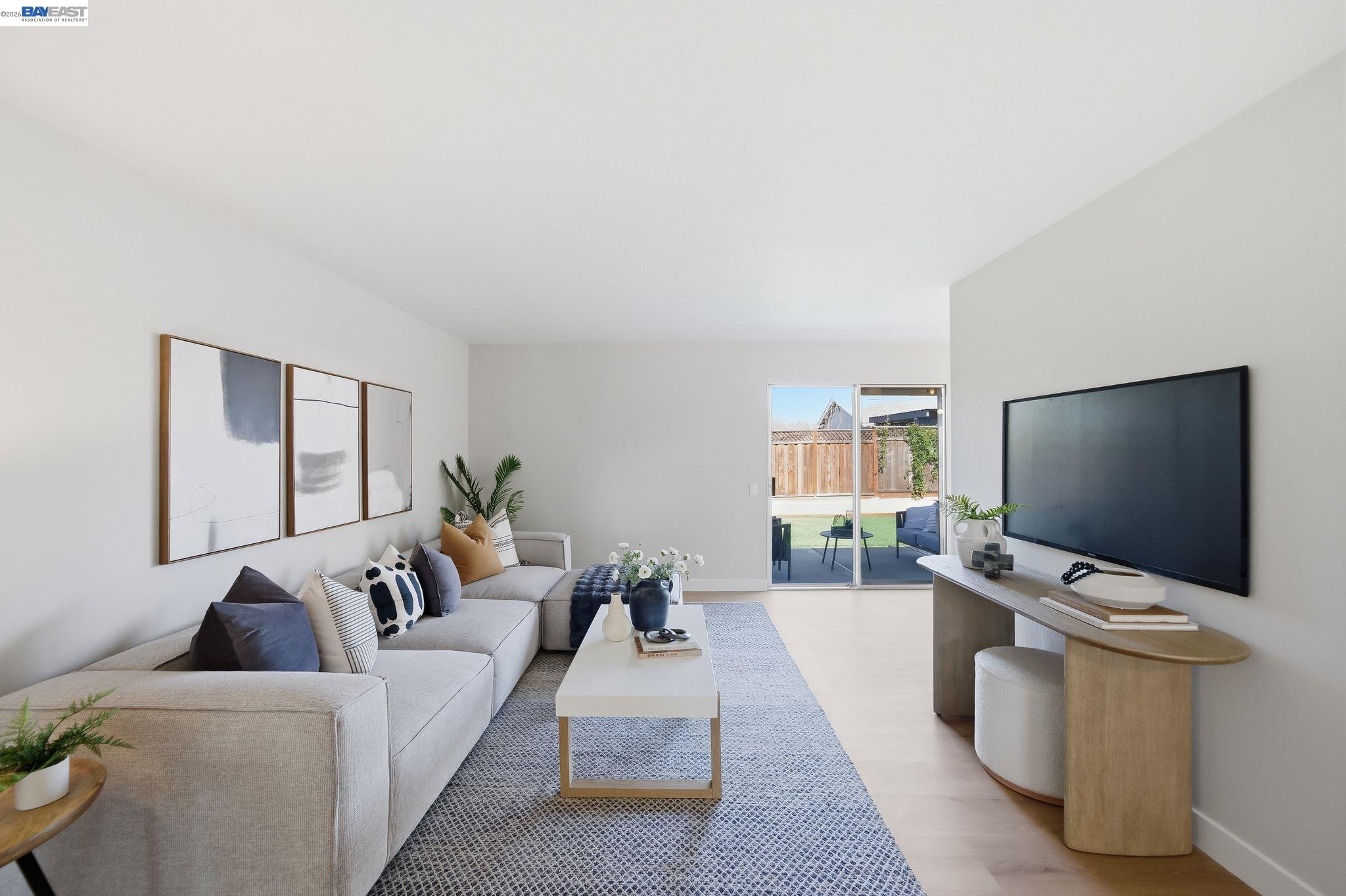 Detail Gallery Image 2 of 34 For 855 Hanover Street, Livermore,  CA 94551 - 3 Beds | 2 Baths