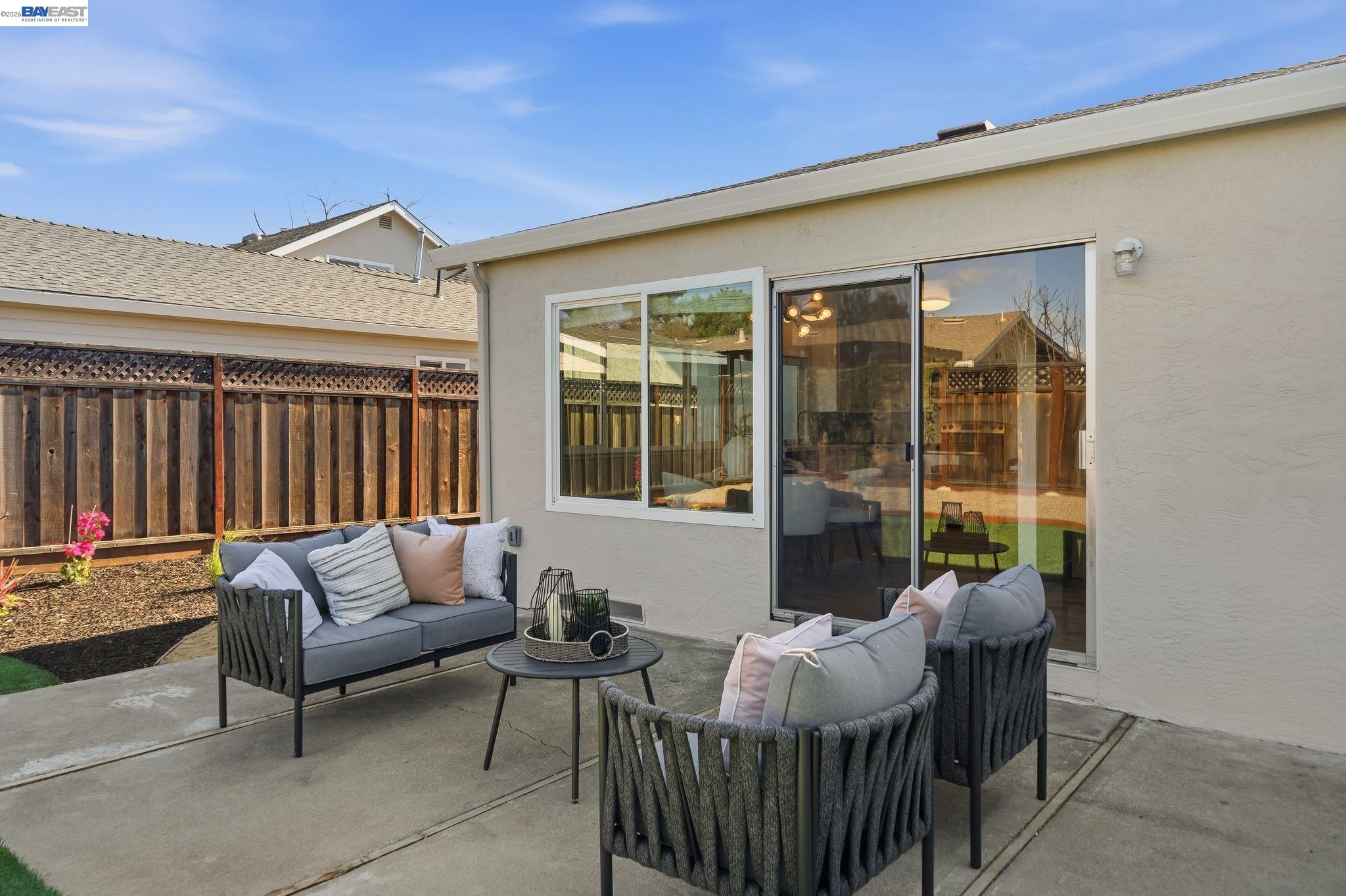 Detail Gallery Image 29 of 34 For 855 Hanover Street, Livermore,  CA 94551 - 3 Beds | 2 Baths