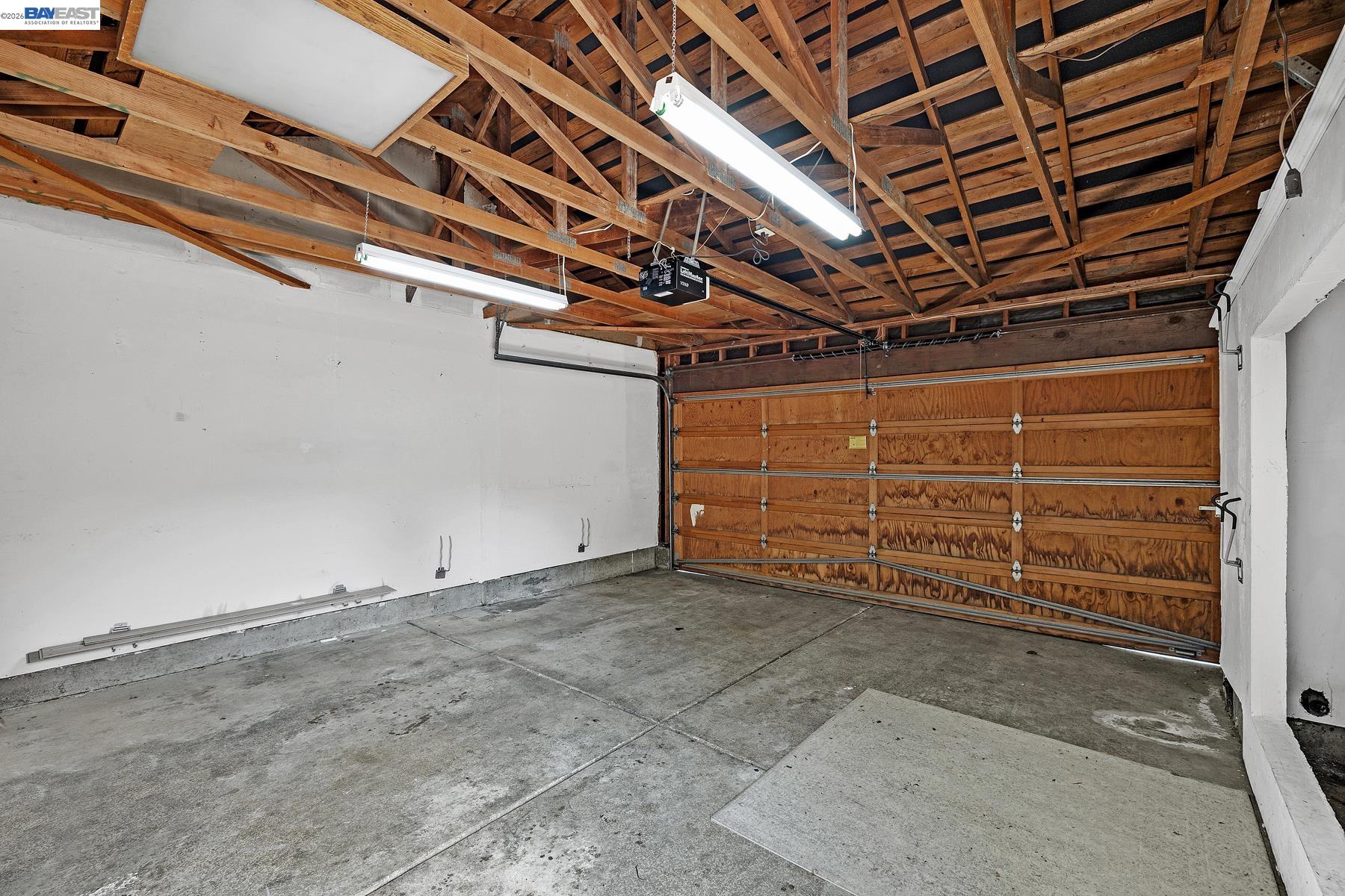 Detail Gallery Image 27 of 50 For 4229 Tanager Cmn, Fremont,  CA 94555 - 2 Beds | 1/1 Baths