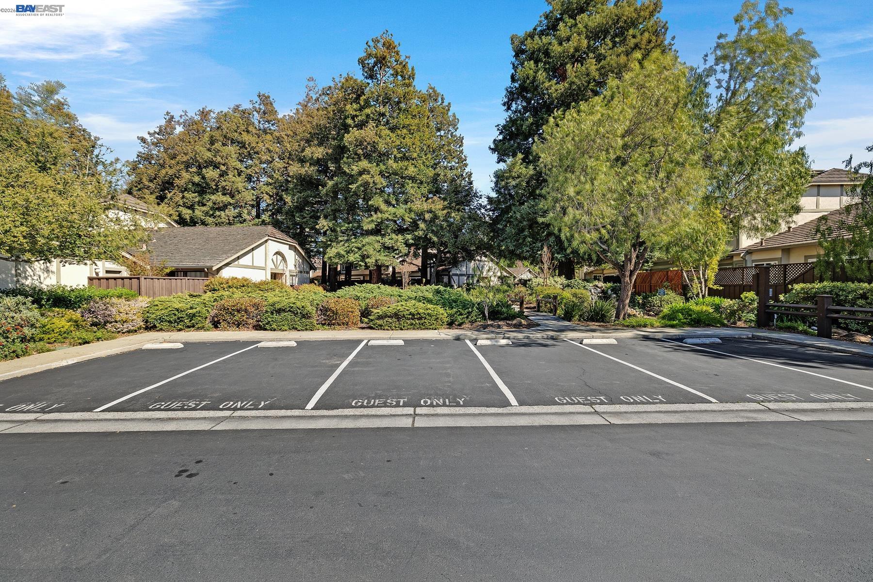 Detail Gallery Image 31 of 50 For 4229 Tanager Cmn, Fremont,  CA 94555 - 2 Beds | 1/1 Baths