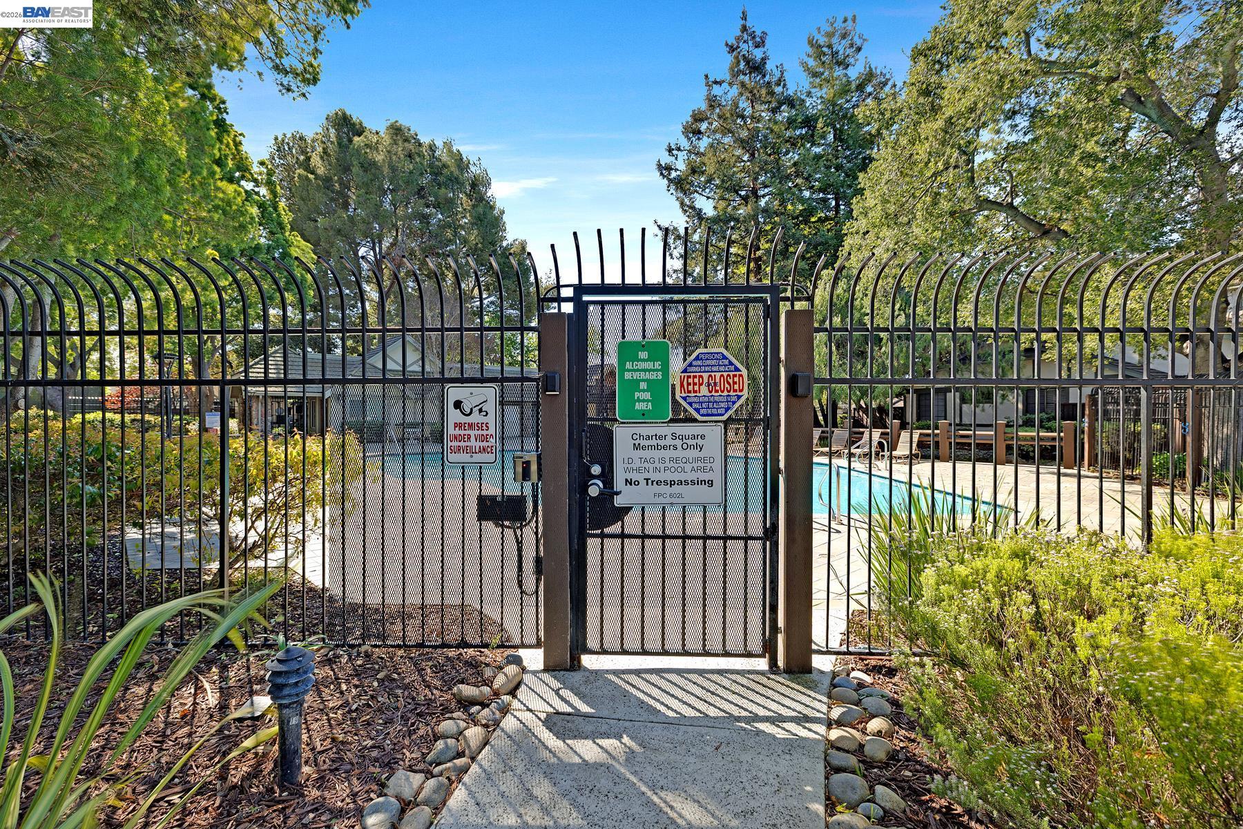 Detail Gallery Image 34 of 50 For 4229 Tanager Cmn, Fremont,  CA 94555 - 2 Beds | 1/1 Baths