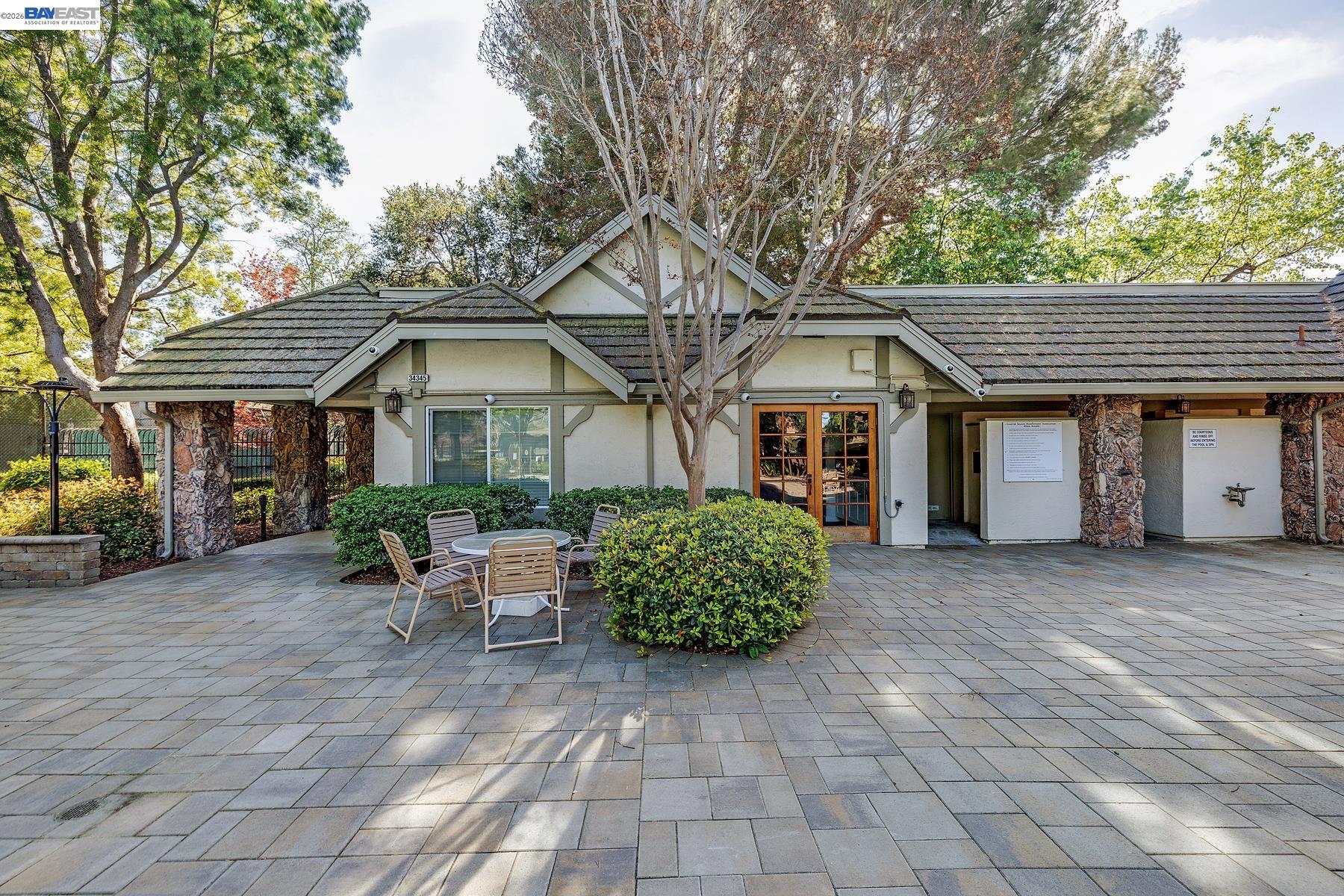 Detail Gallery Image 37 of 50 For 4229 Tanager Cmn, Fremont,  CA 94555 - 2 Beds | 1/1 Baths