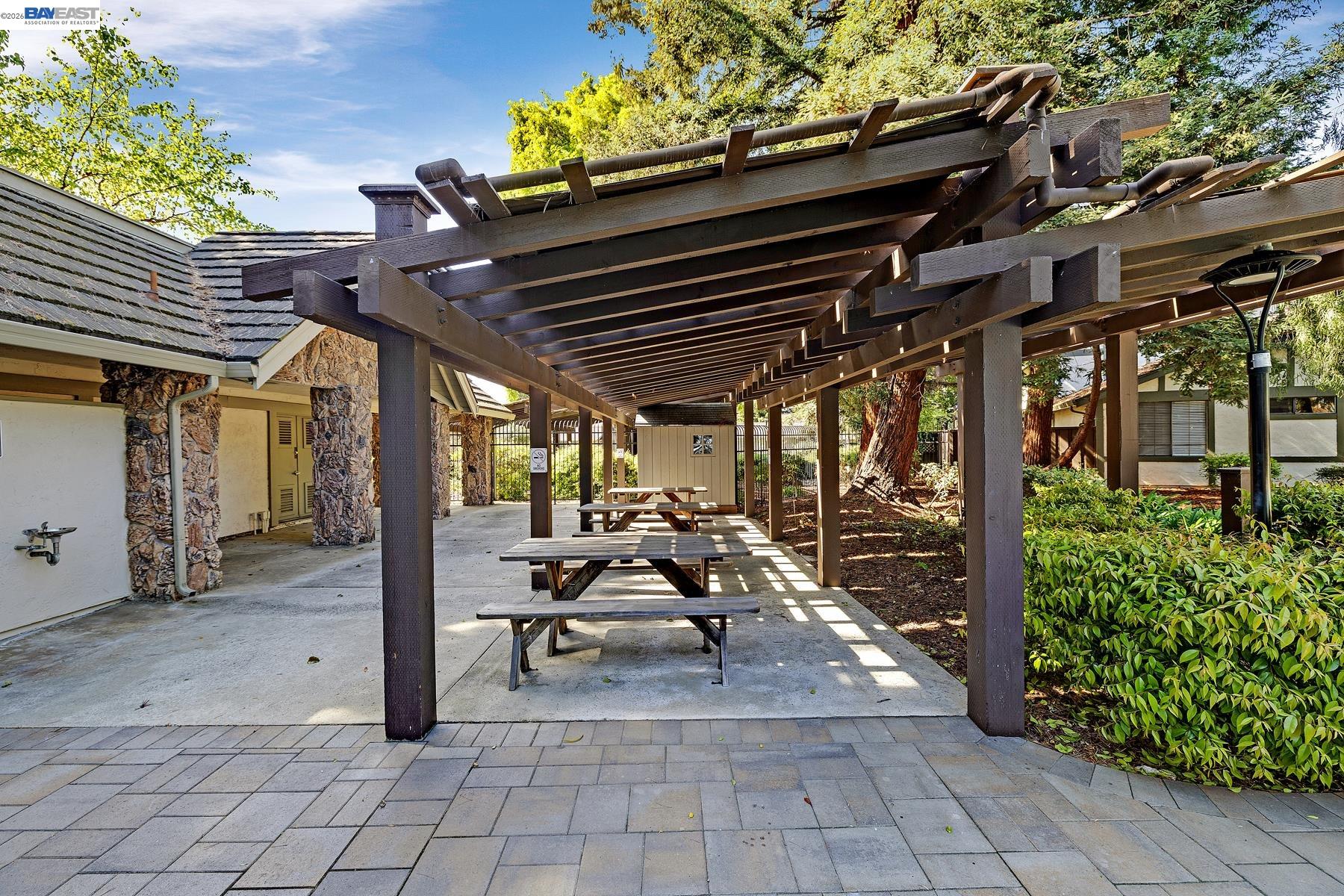 Detail Gallery Image 39 of 50 For 4229 Tanager Cmn, Fremont,  CA 94555 - 2 Beds | 1/1 Baths